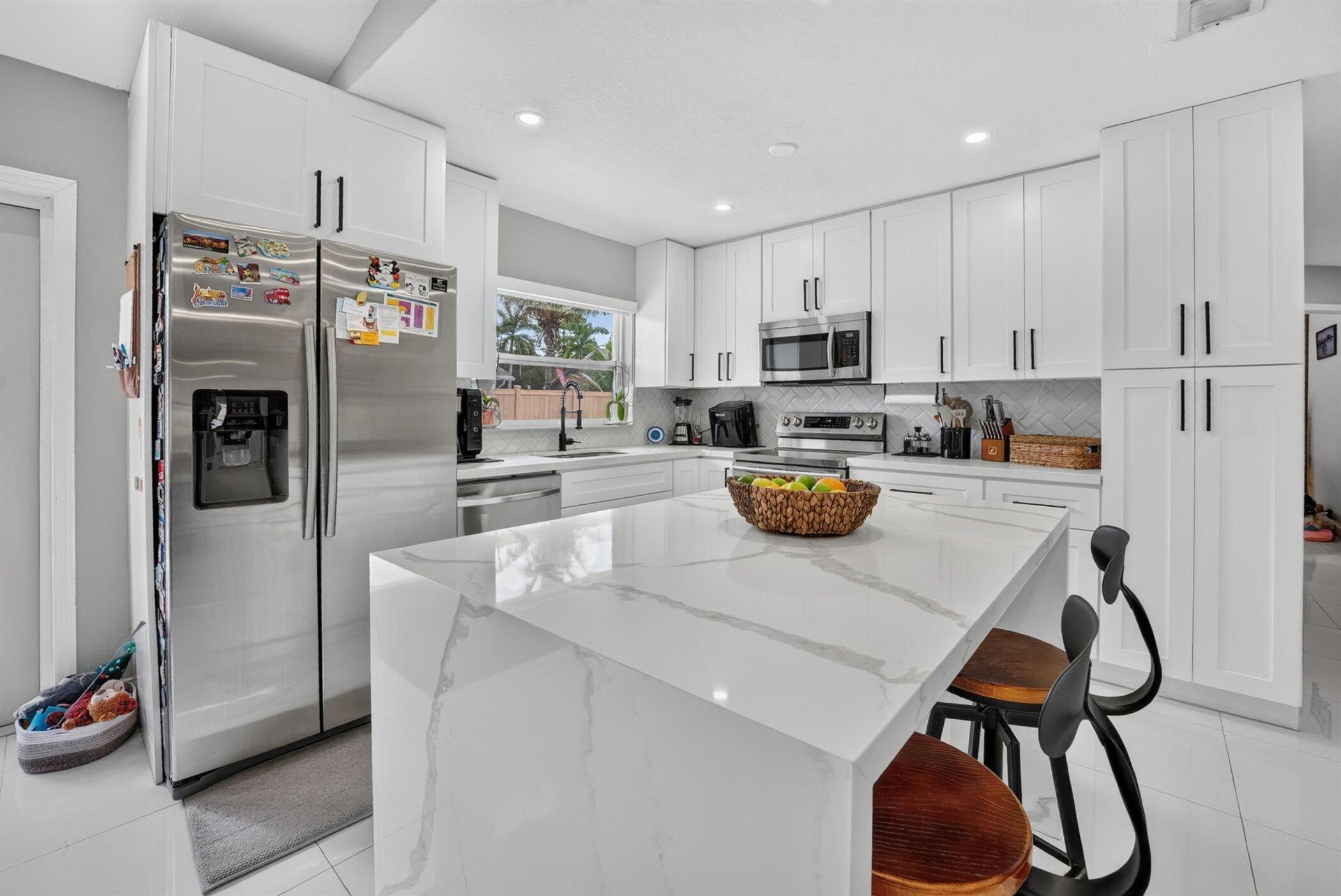 8131 NW 44TH, Lauderhill FL 33351