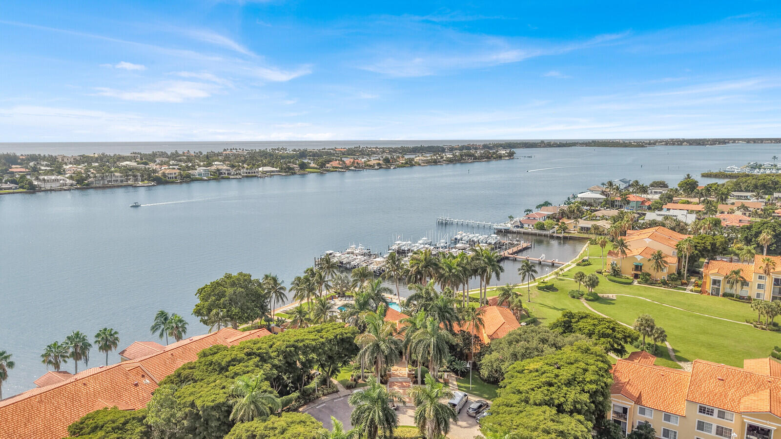 110 Yacht Club #105, Hypoluxo FL 33462