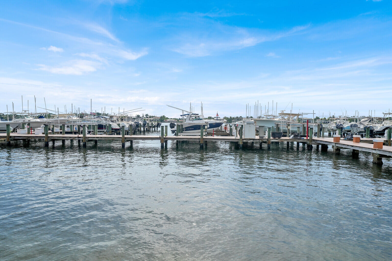 110 Yacht Club #105, Hypoluxo FL 33462