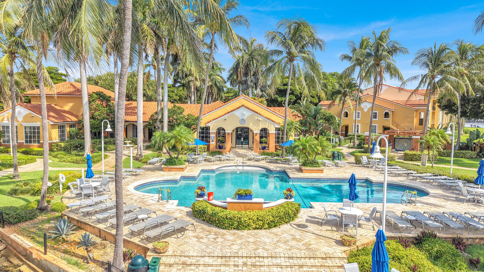 110 Yacht Club #105, Hypoluxo FL 33462
