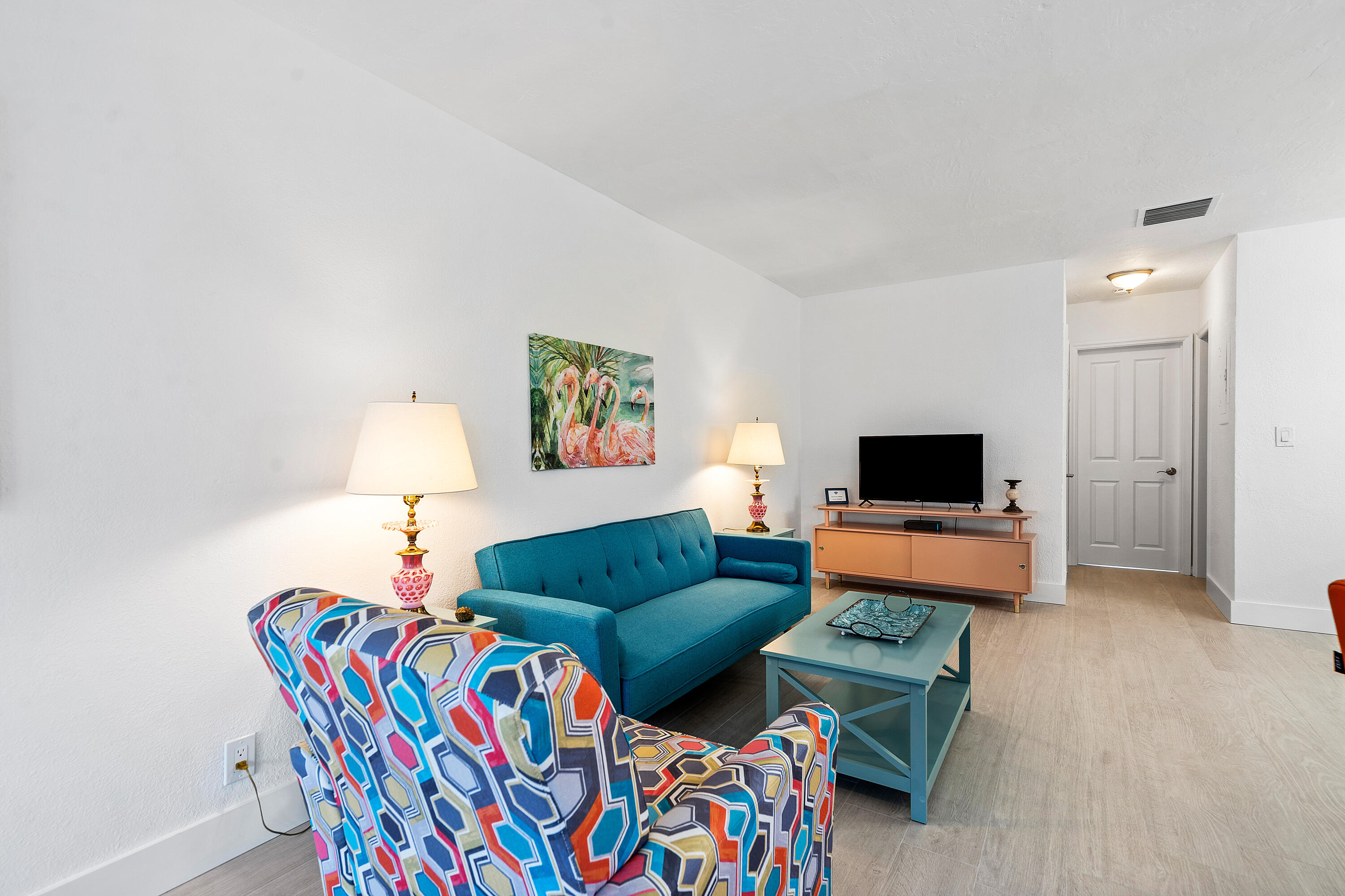 2881 NE 32nd #220, Fort Lauderdale FL 33306