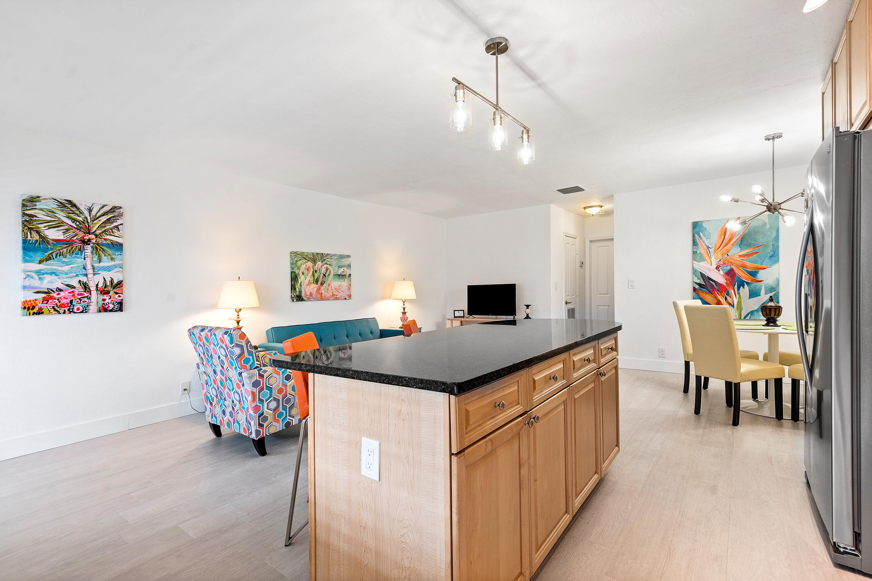 2881 NE 32nd #220, Fort Lauderdale FL 33306