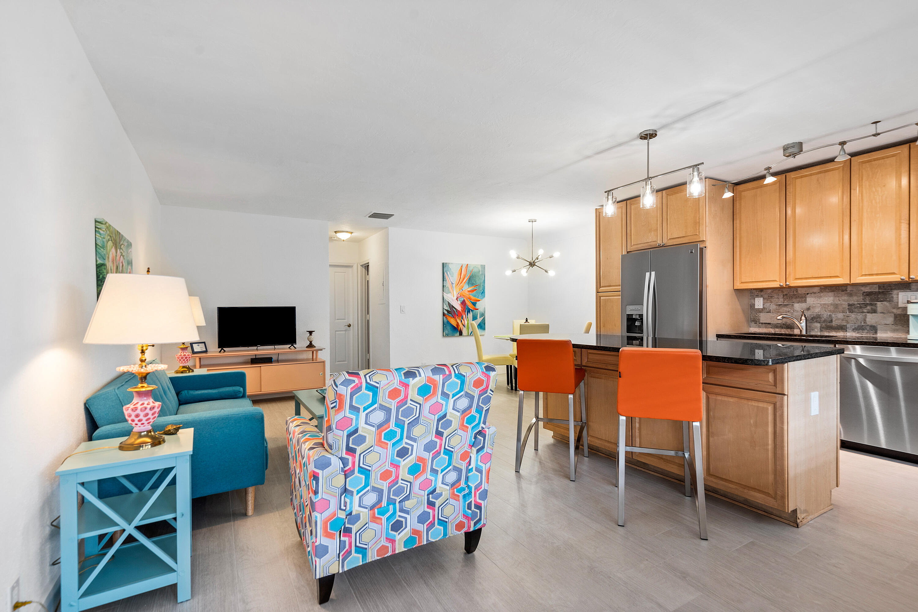 2881 NE 32nd #220, Fort Lauderdale FL 33306