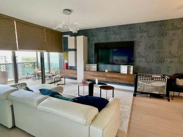 5875 COLLINS #1606, Miami Beach FL 33140