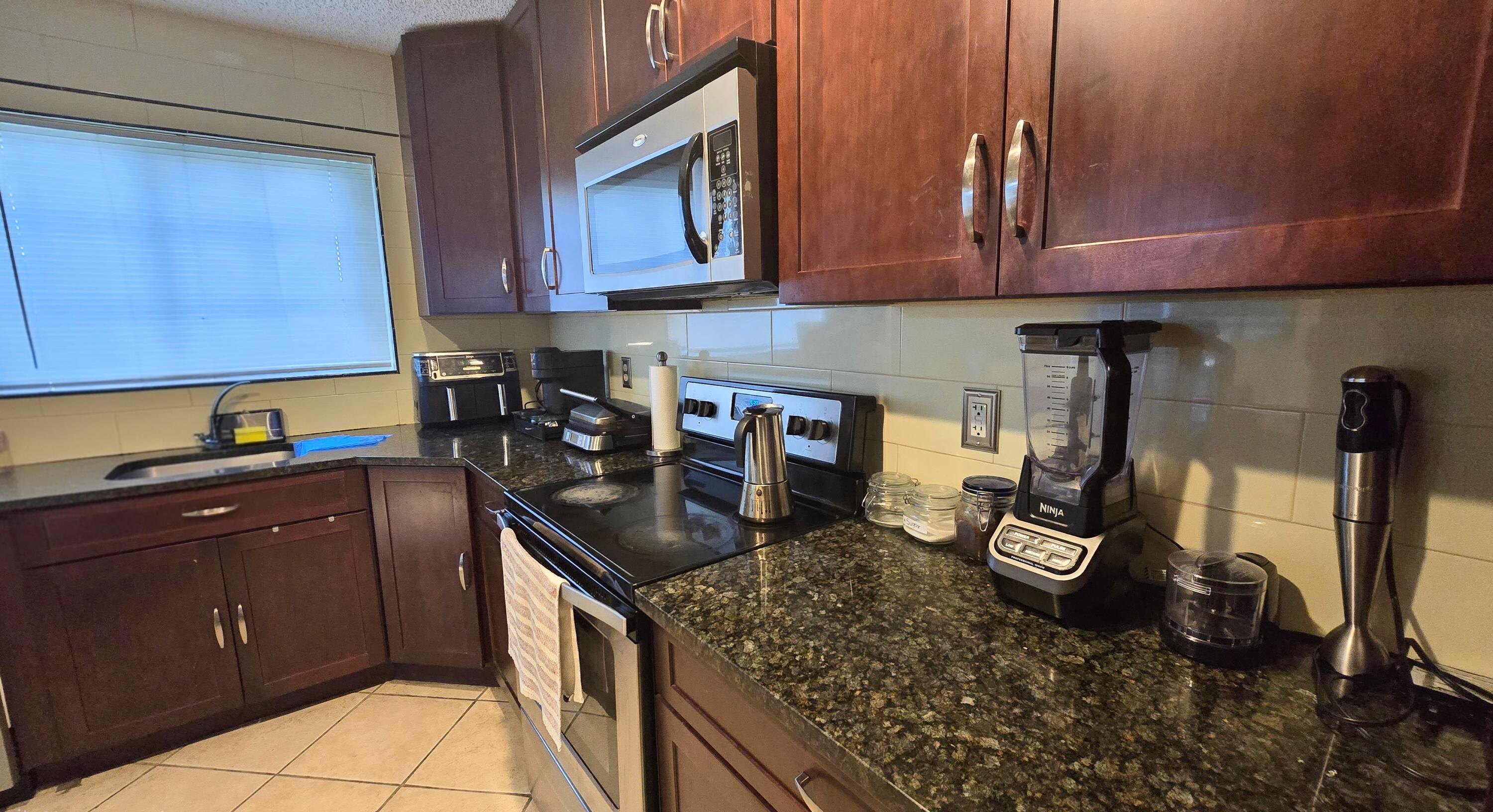 6241 NW 74th, Parkland FL 33067