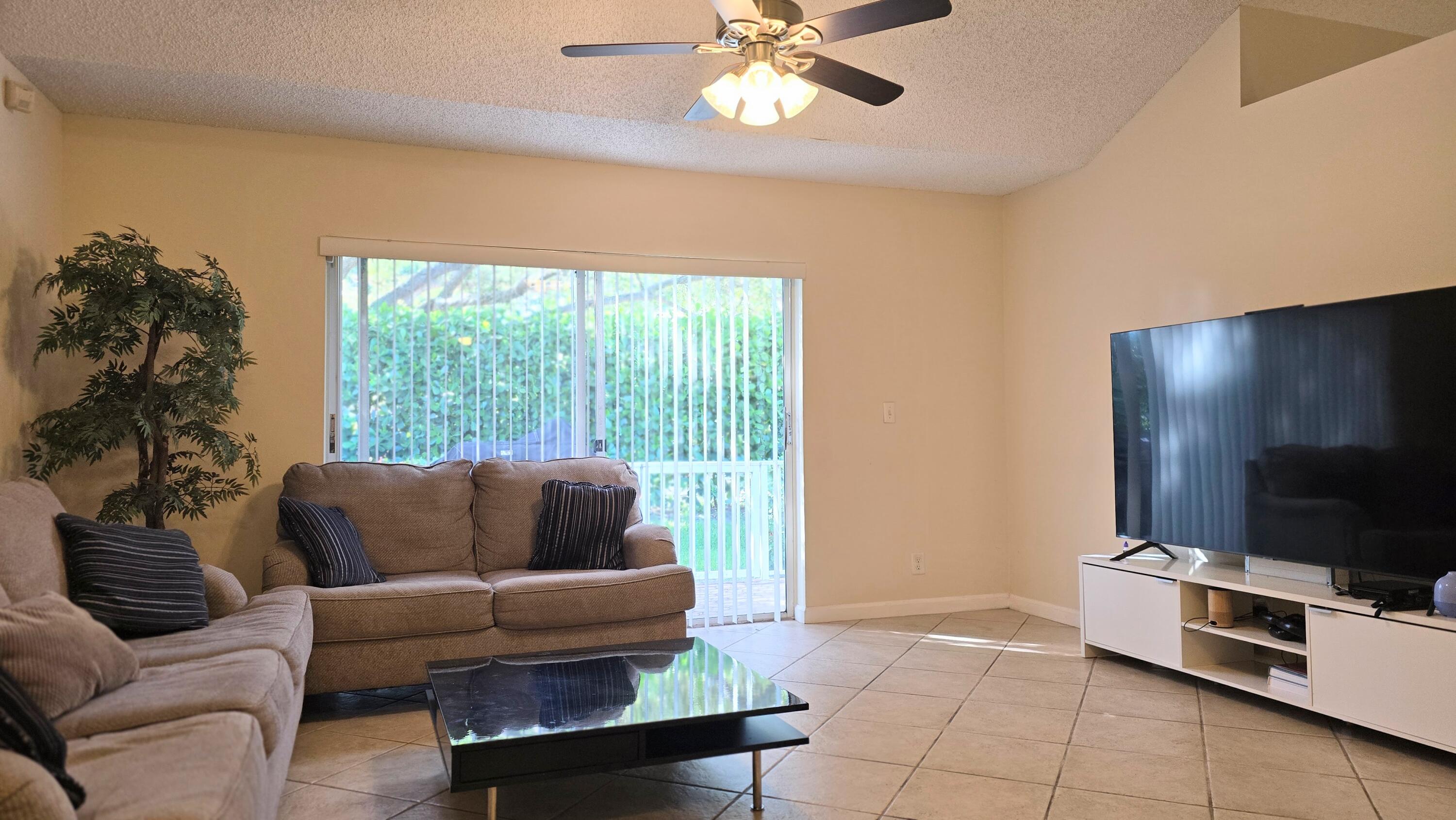 6241 NW 74th, Parkland FL 33067