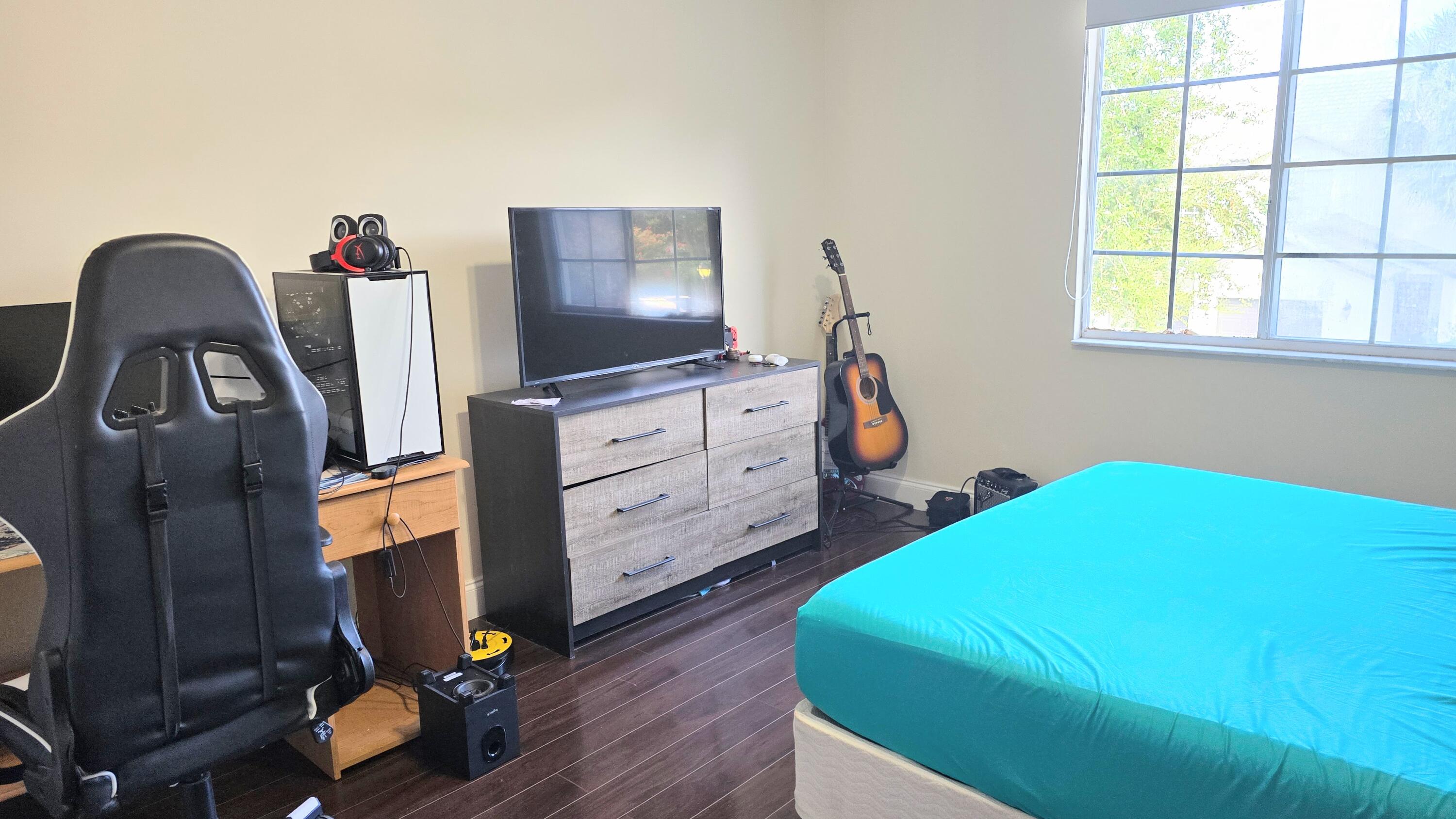 6241 NW 74th, Parkland FL 33067
