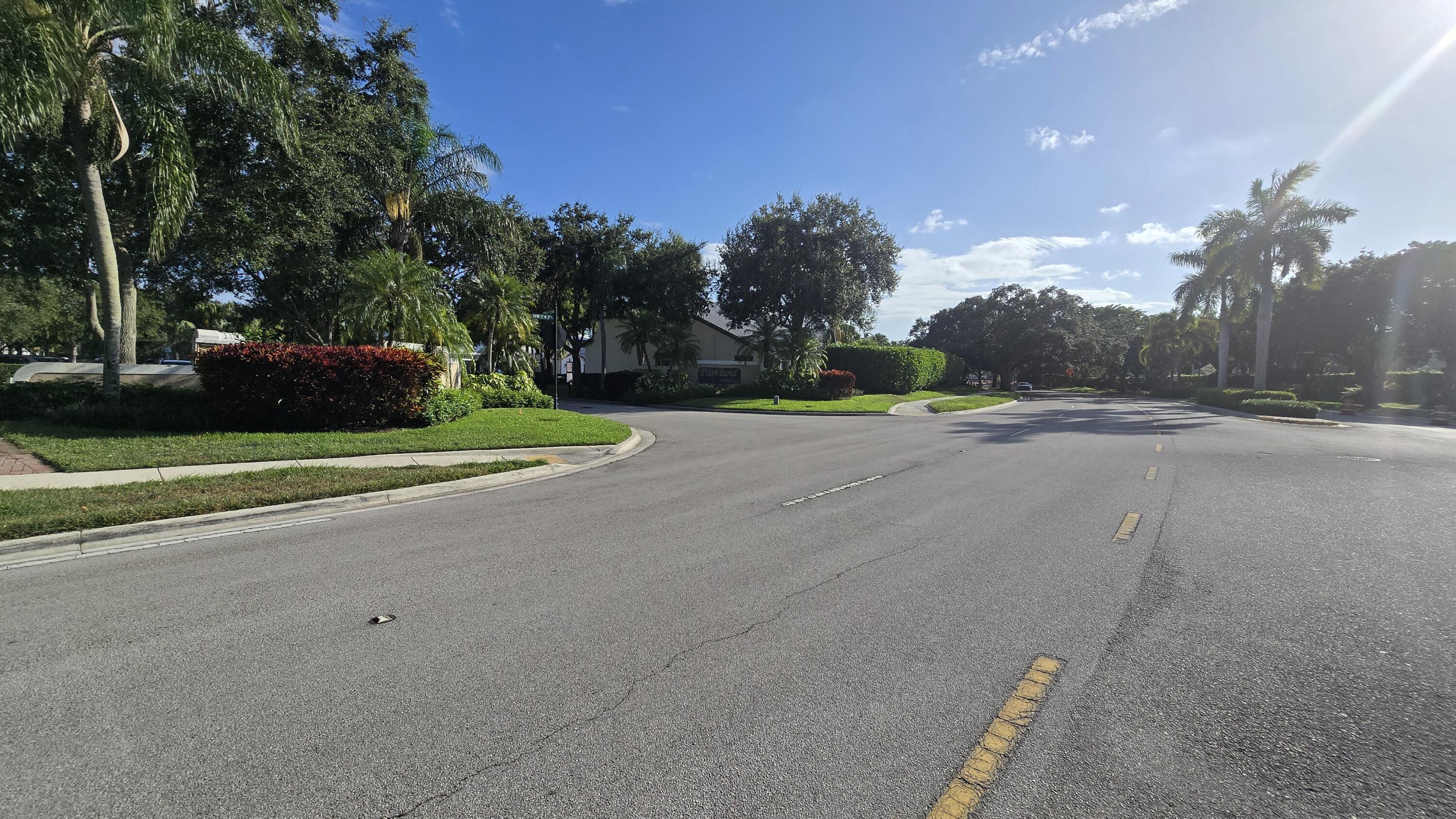 6241 NW 74th, Parkland FL 33067