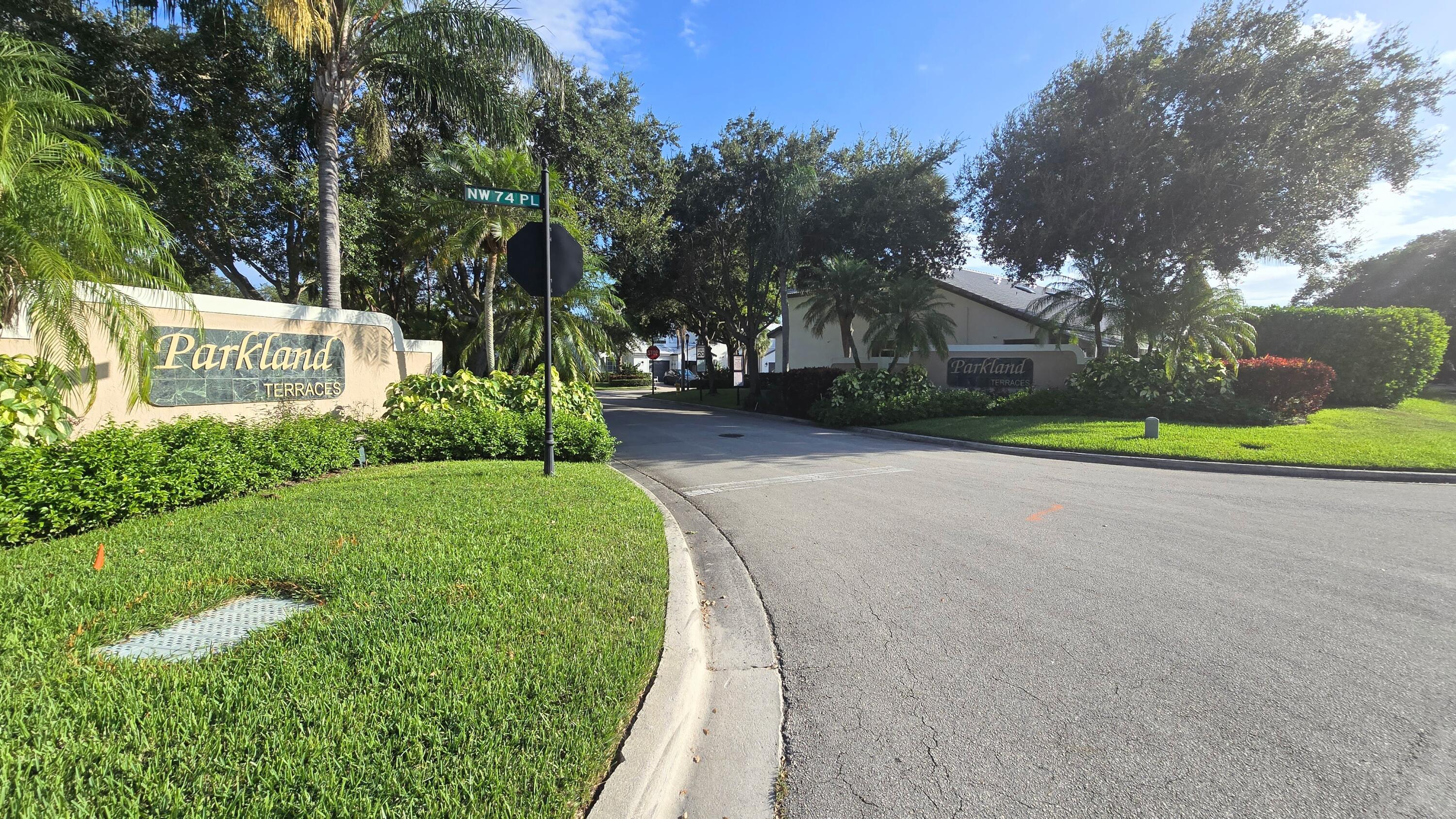 6241 NW 74th, Parkland FL 33067