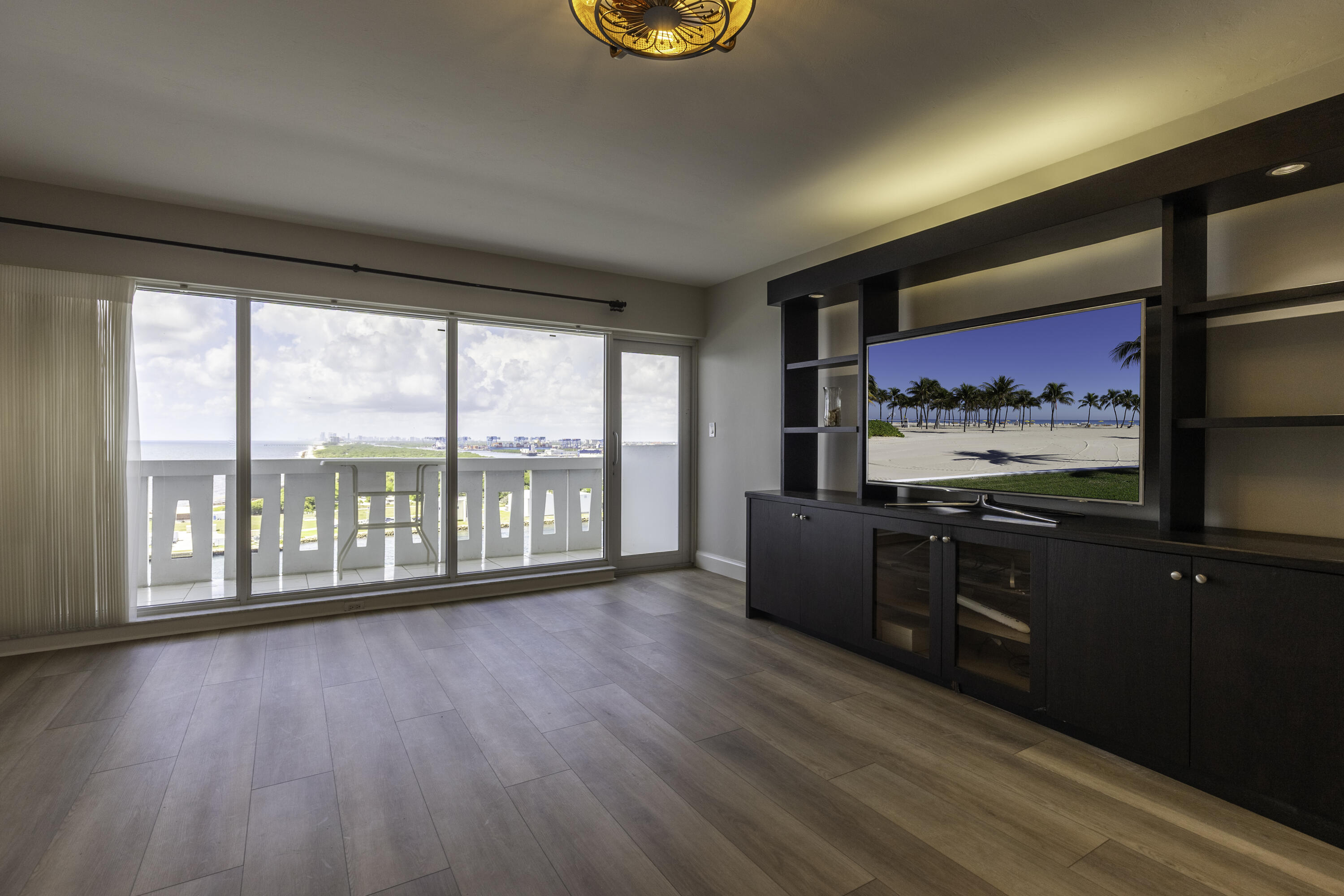 2100 S OCEAN #16H, Fort Lauderdale FL 33316