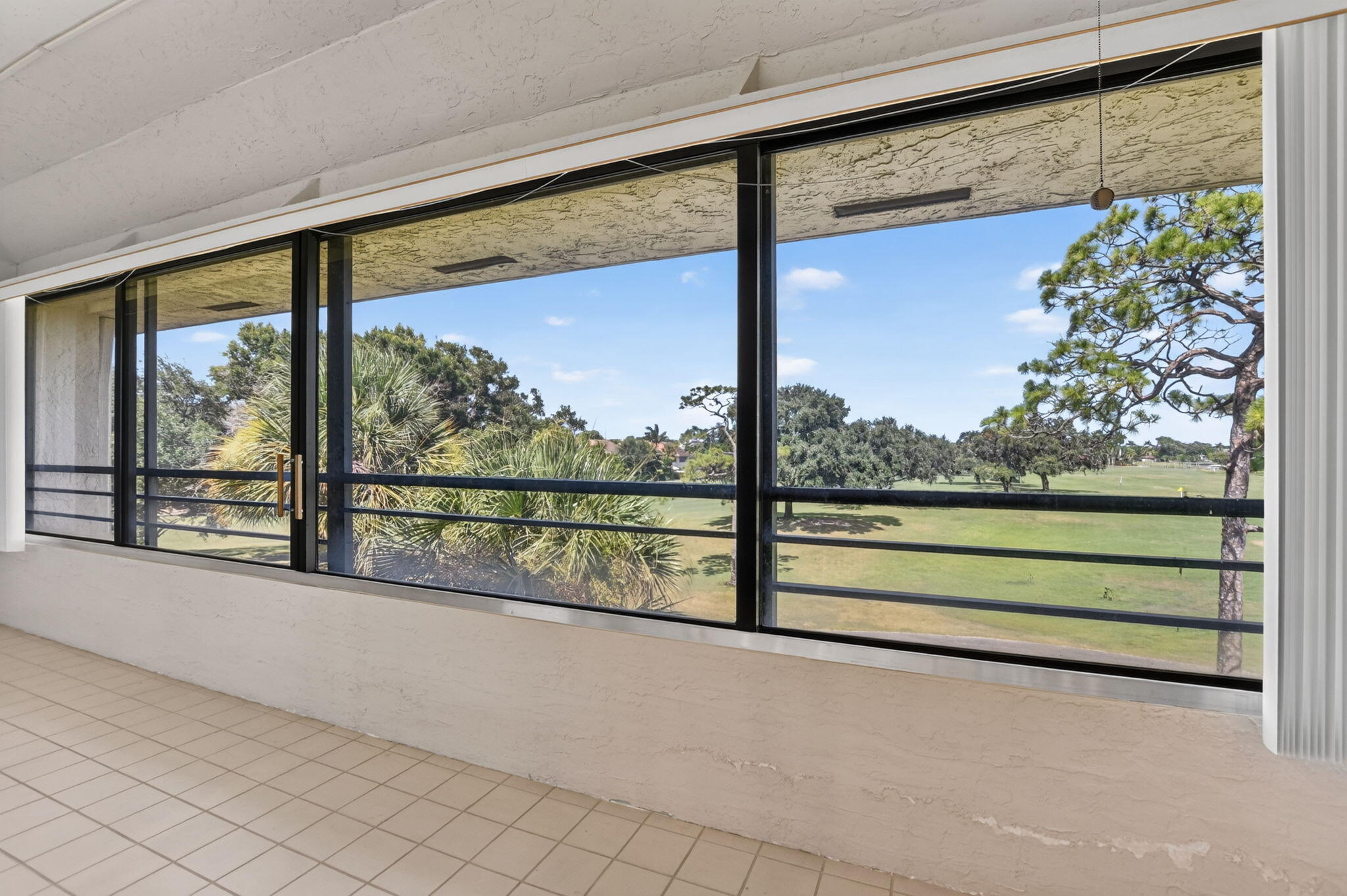 7460 La Paz #304, Boca Raton FL 33433