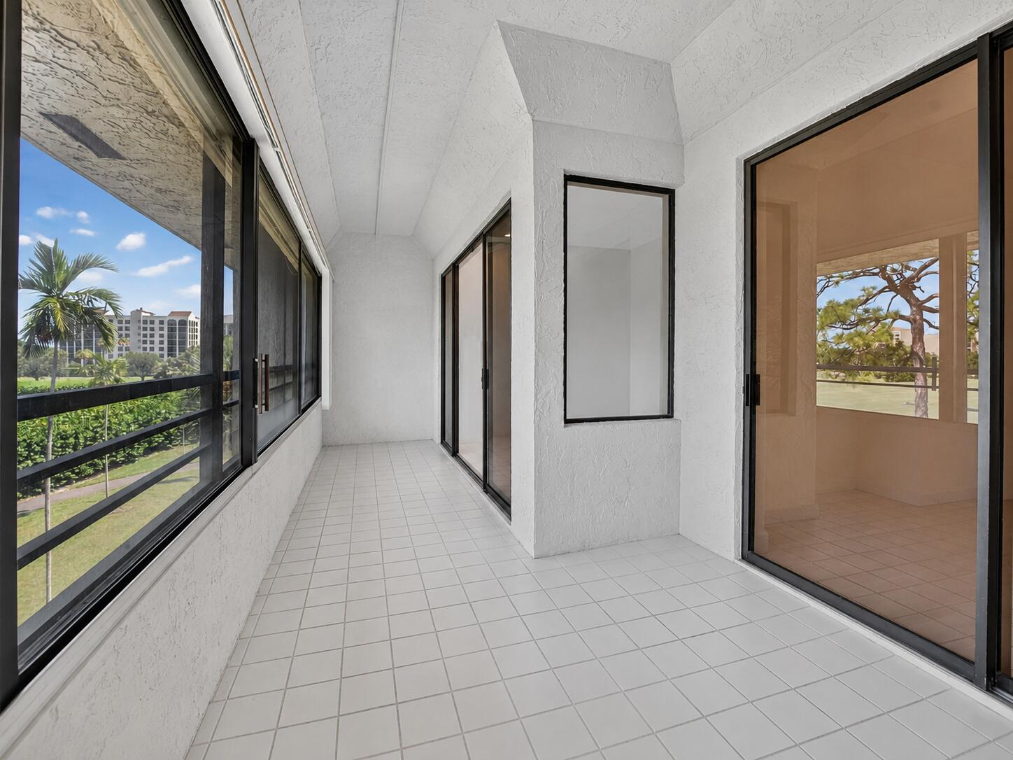 7460 La Paz #304, Boca Raton FL 33433