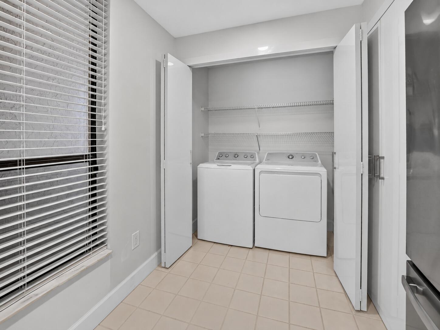 7460 La Paz #304, Boca Raton FL 33433
