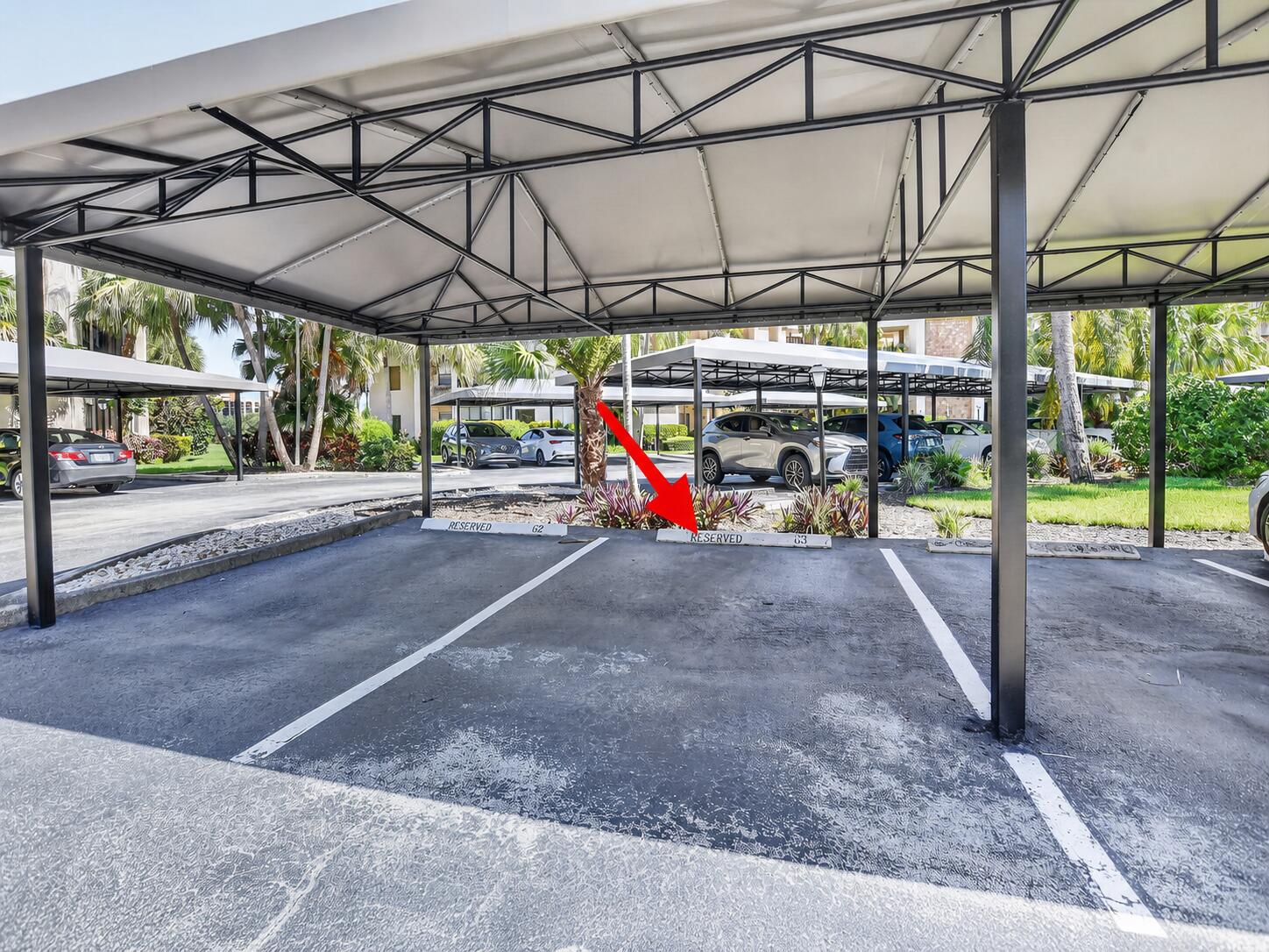 7460 La Paz #304, Boca Raton FL 33433
