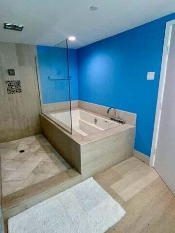 5875 COLLINS #1606, Miami Beach FL 33140