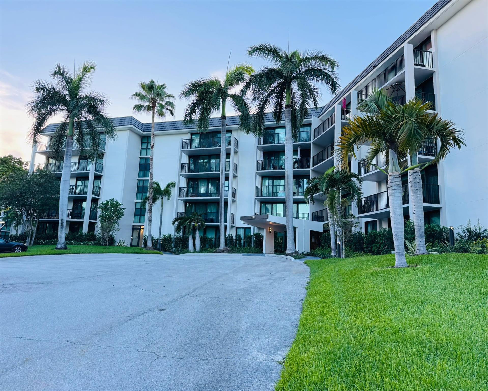 1101 River Reach #215, Fort Lauderdale FL 33315