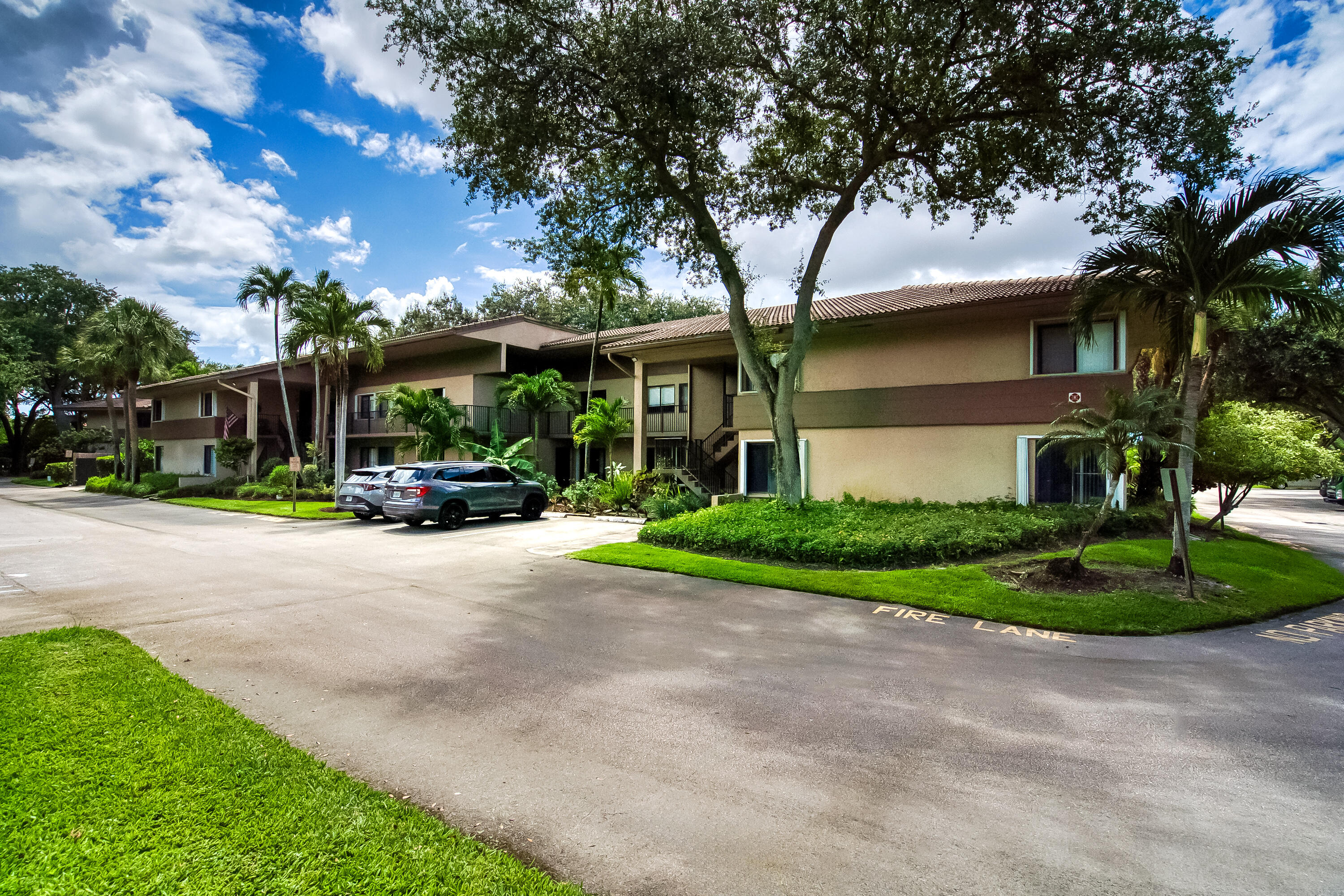 9533 NW 2ND #2-L, Coral Springs FL 33071