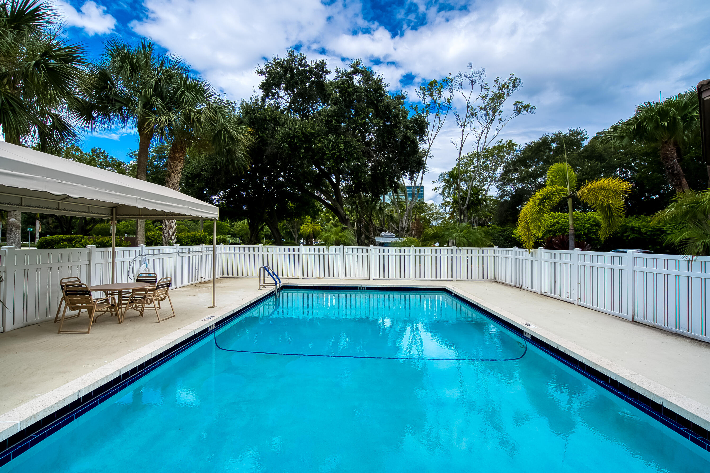 9533 NW 2ND #2-L, Coral Springs FL 33071