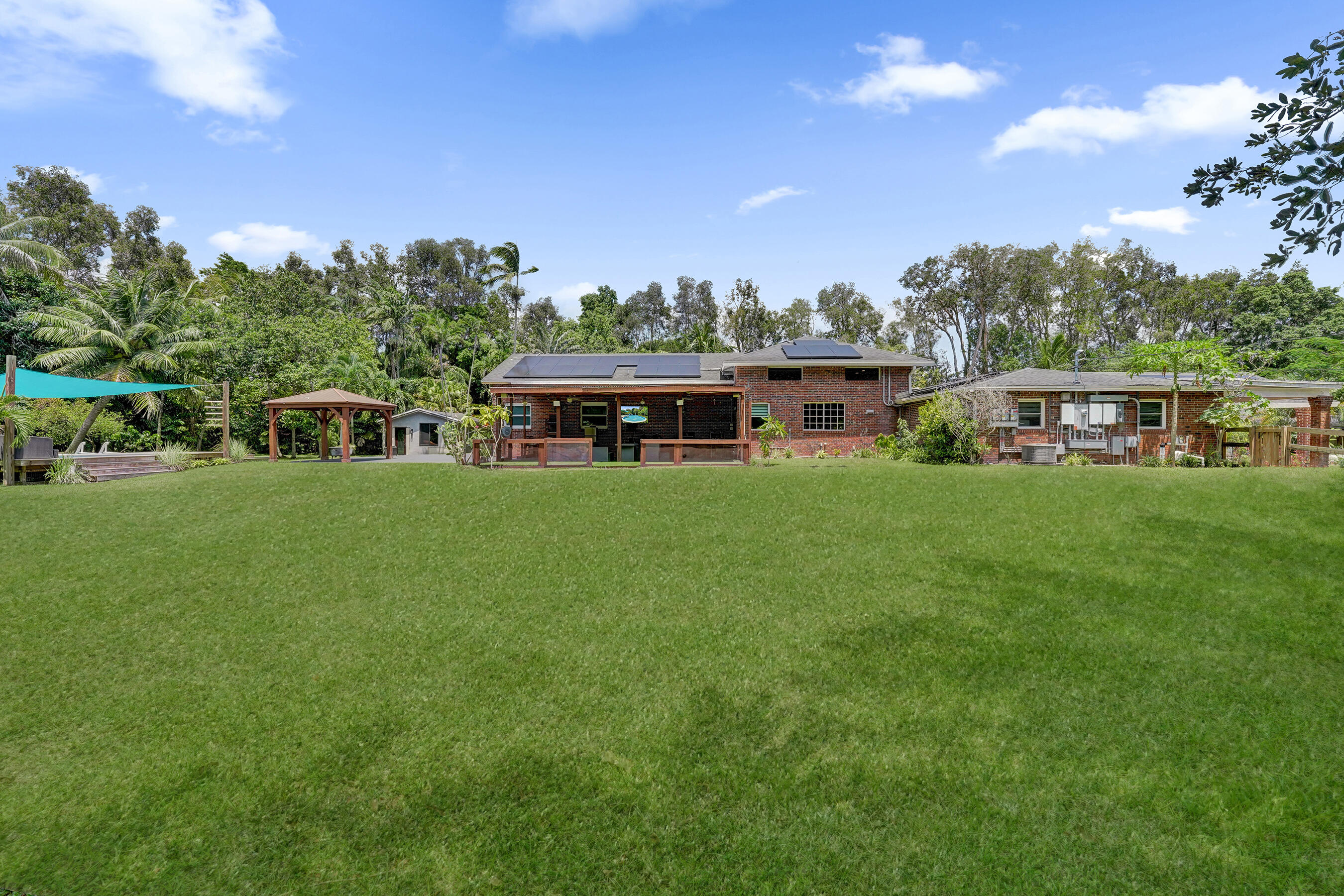 10951 SW 58th, Davie FL 33328