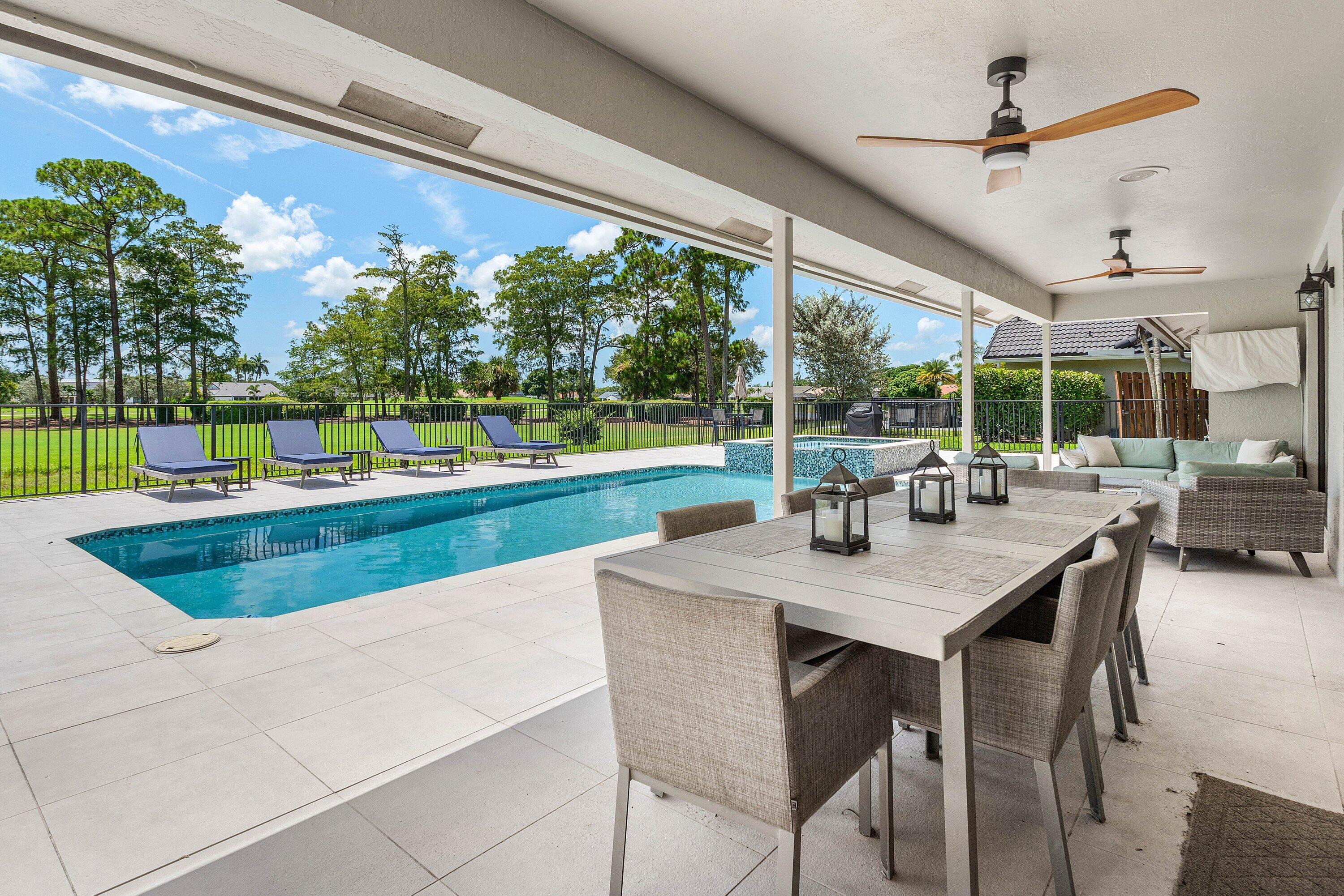 10891 Boca Woods, Boca Raton FL 33428