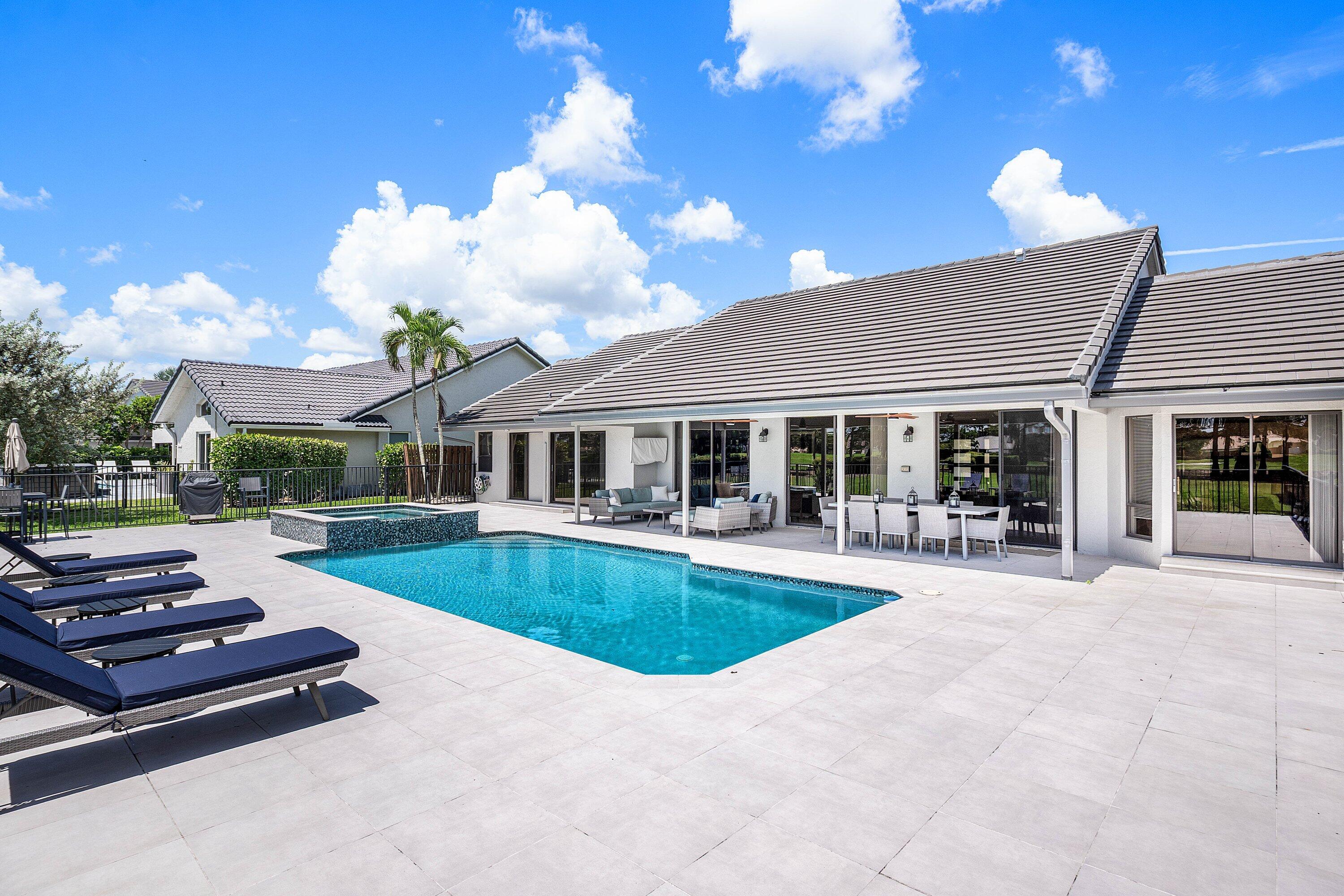 10891 Boca Woods, Boca Raton FL 33428