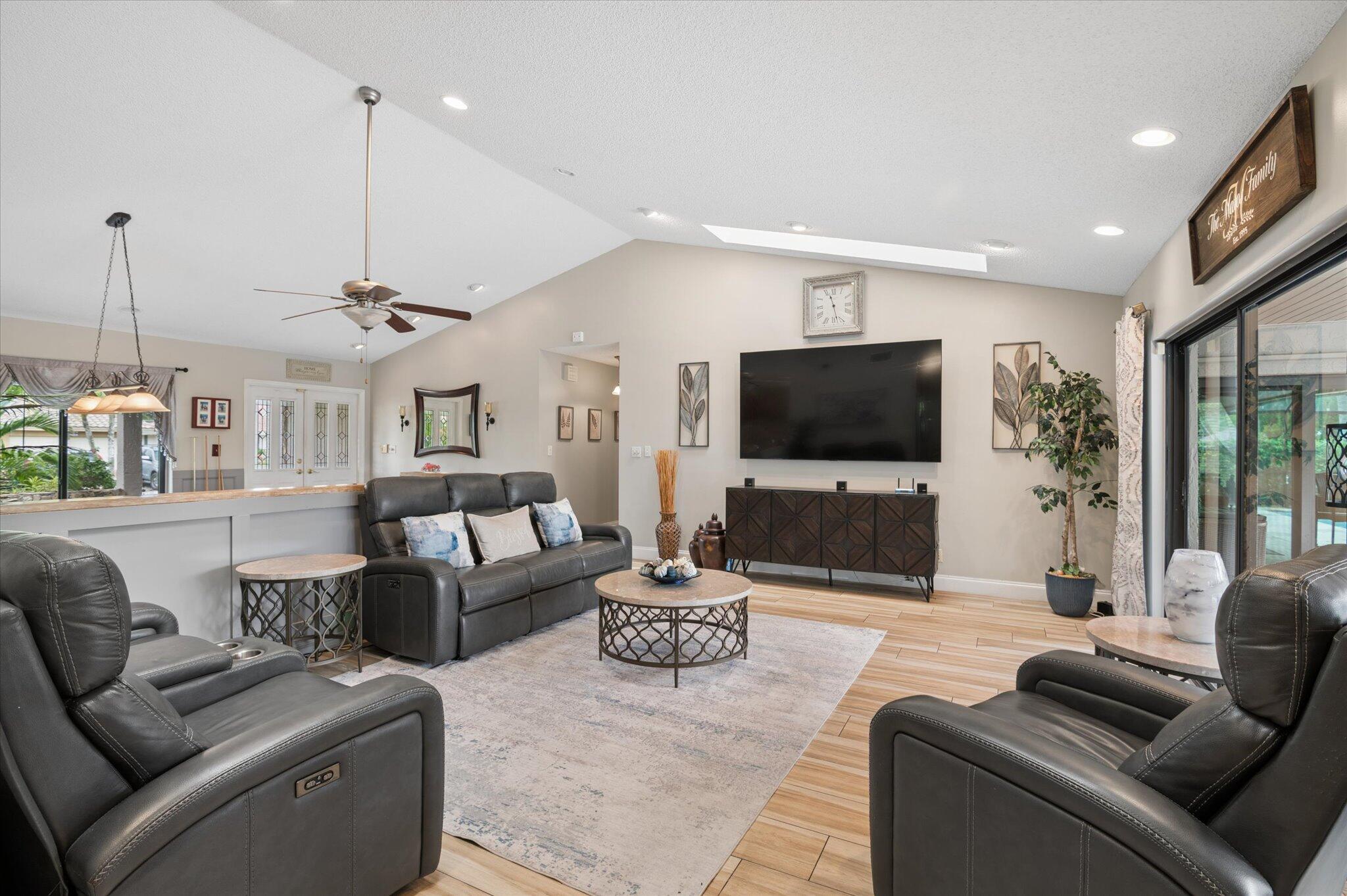 1751 NW 112th, Coral Springs FL 33071