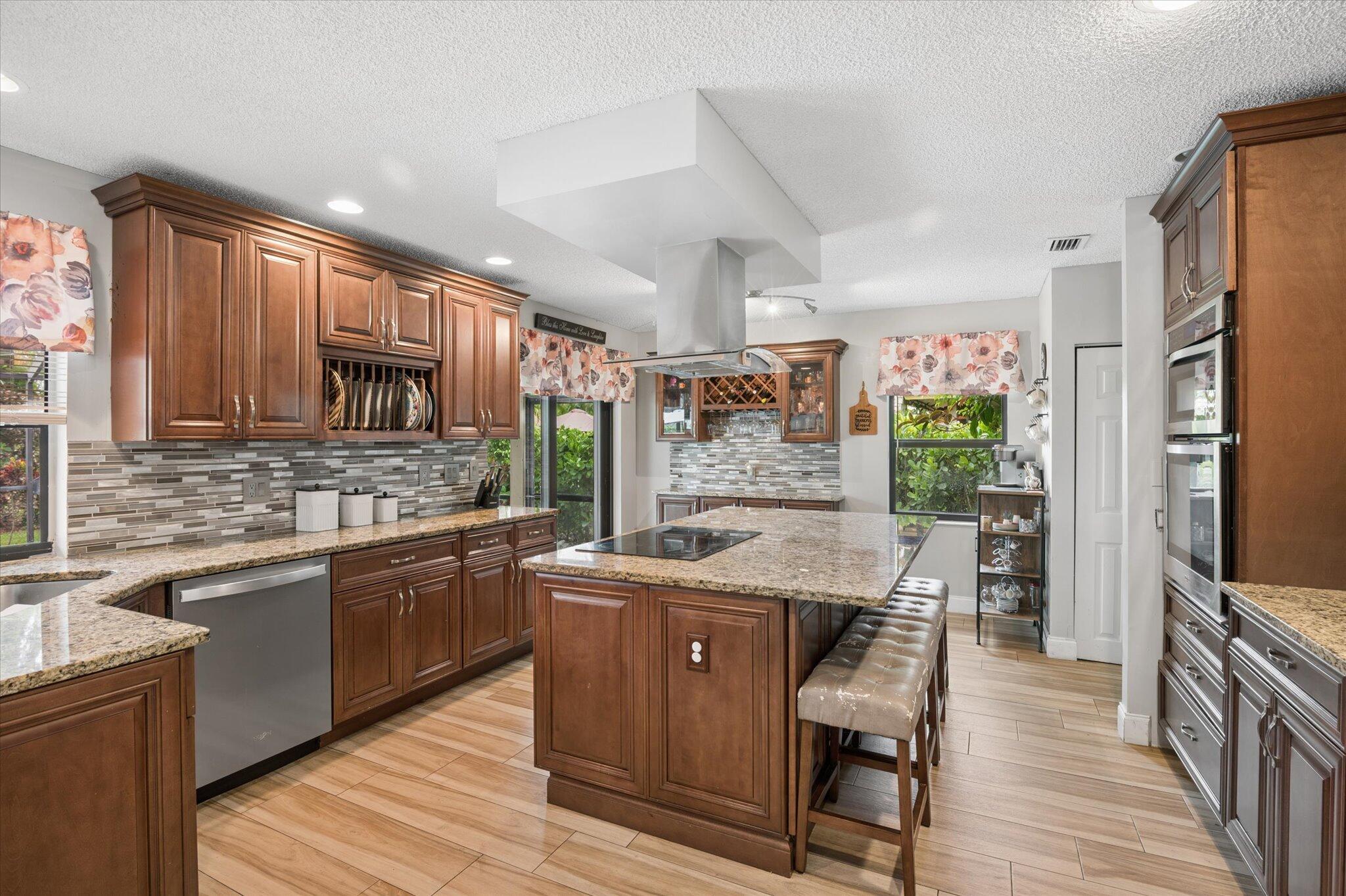 1751 NW 112th, Coral Springs FL 33071