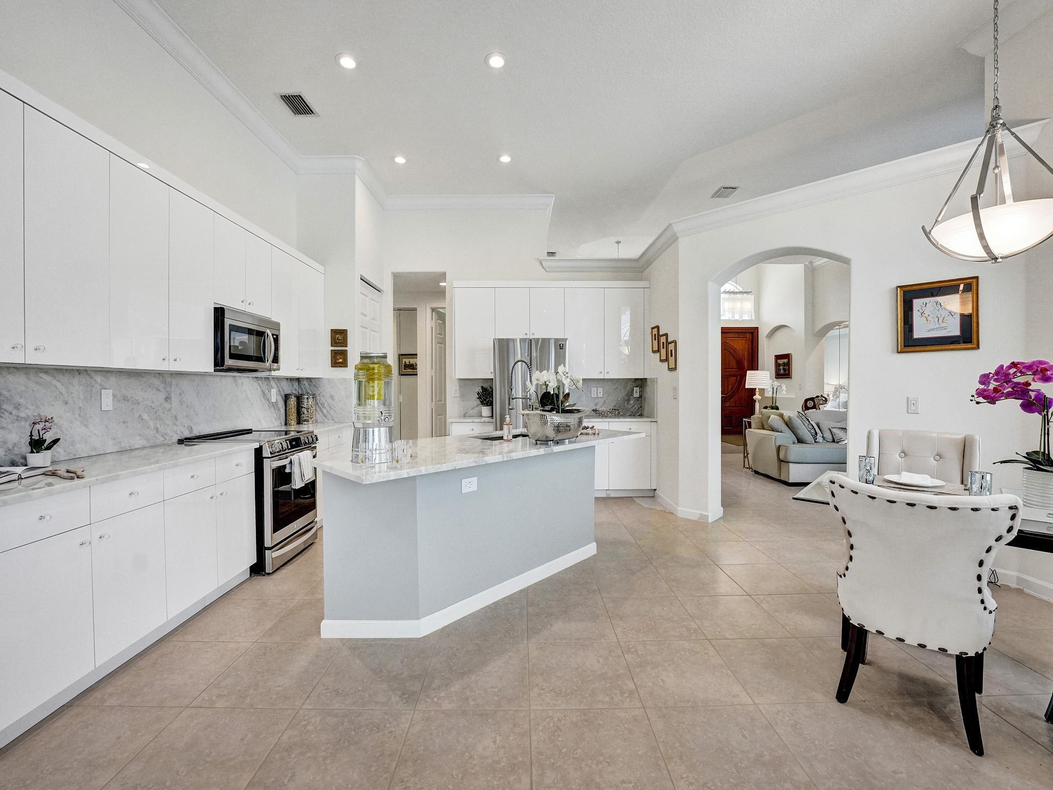 2657 Windwood, Royal Palm Beach FL 33411