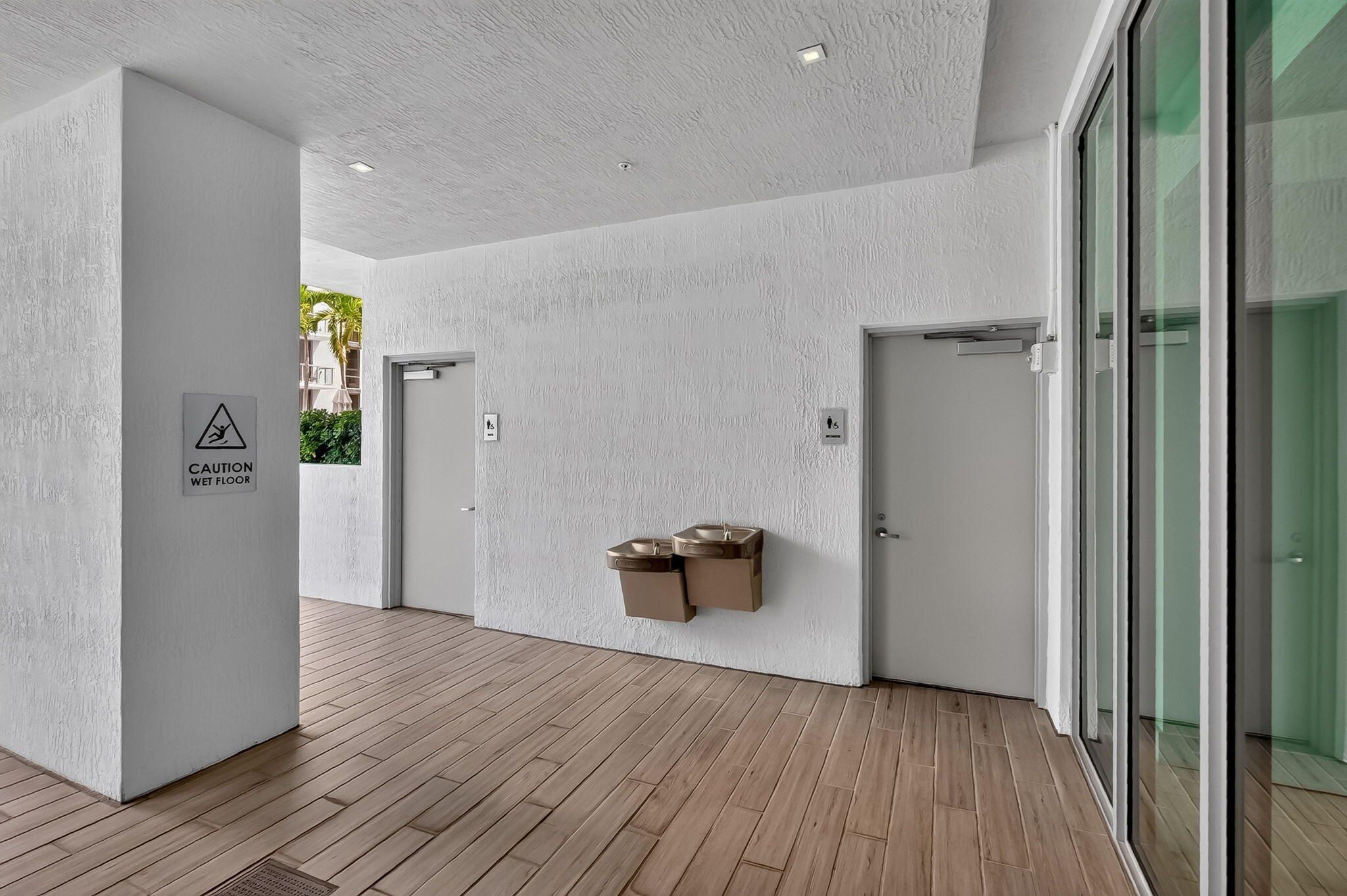 1600 SW 1ST #413, Miami FL 33129