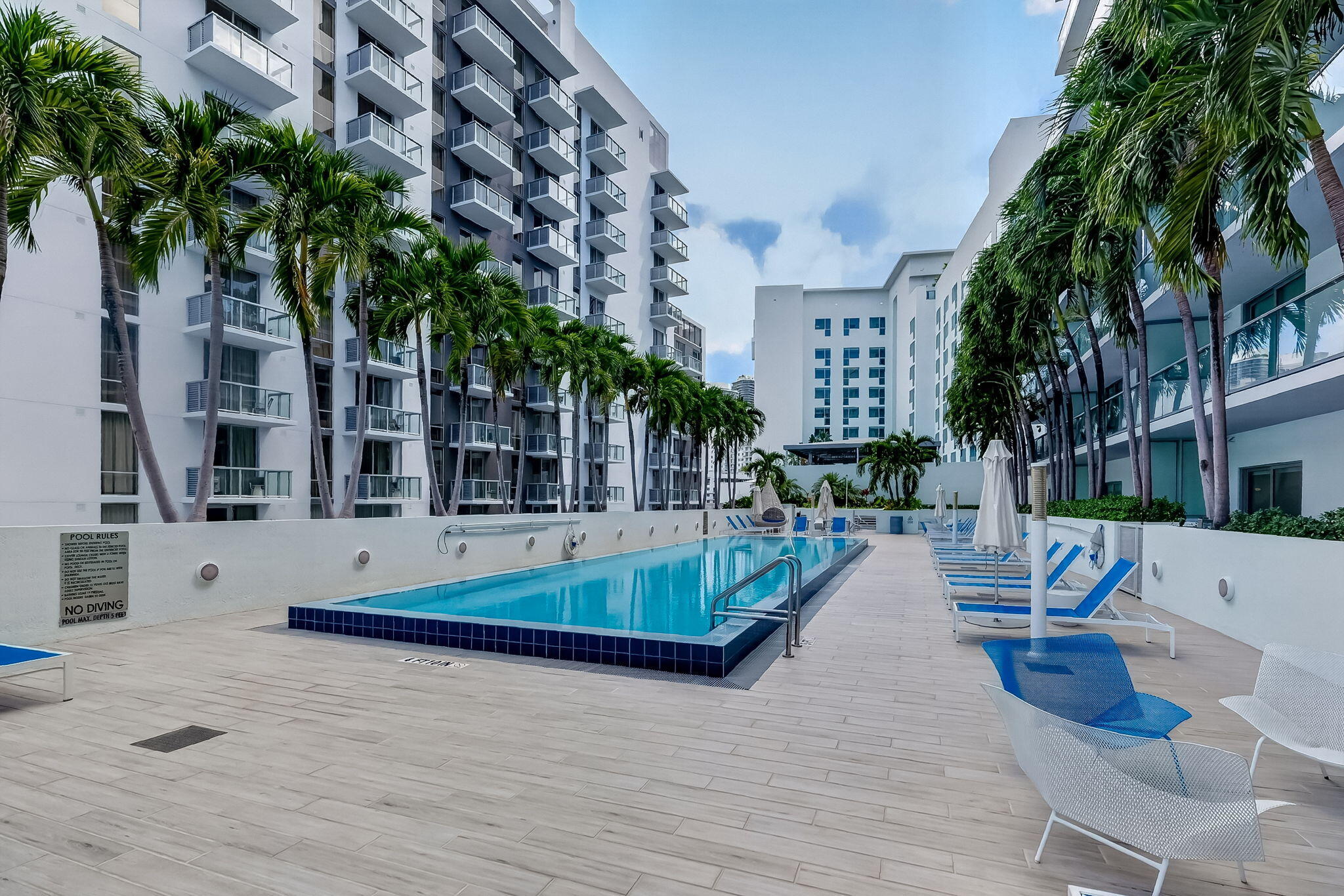1600 SW 1ST #413, Miami FL 33129