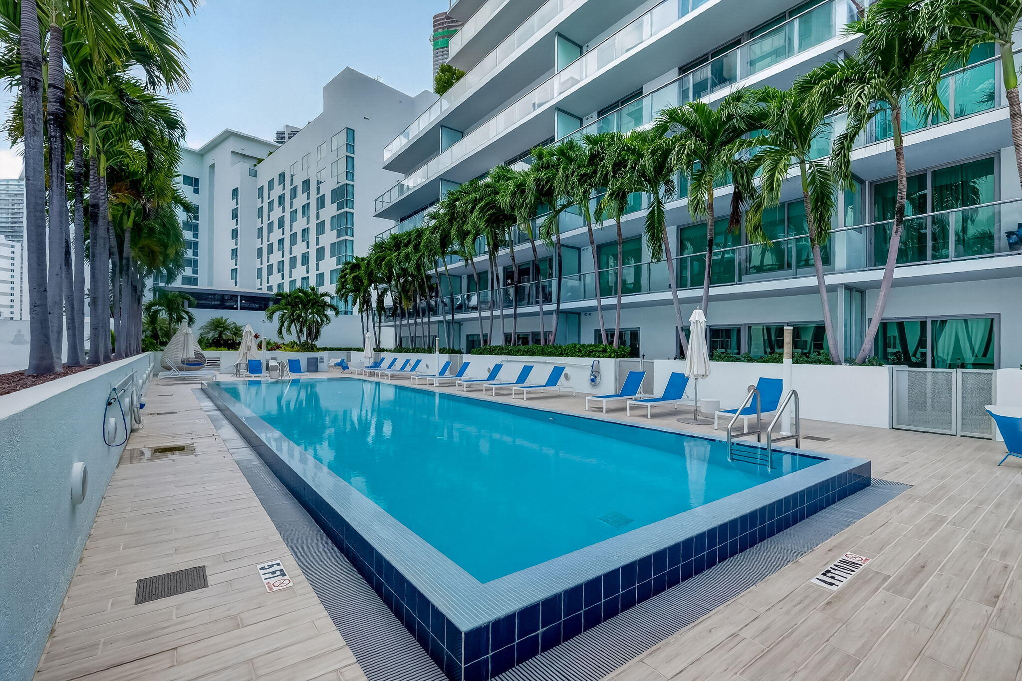1600 SW 1ST #413, Miami FL 33129