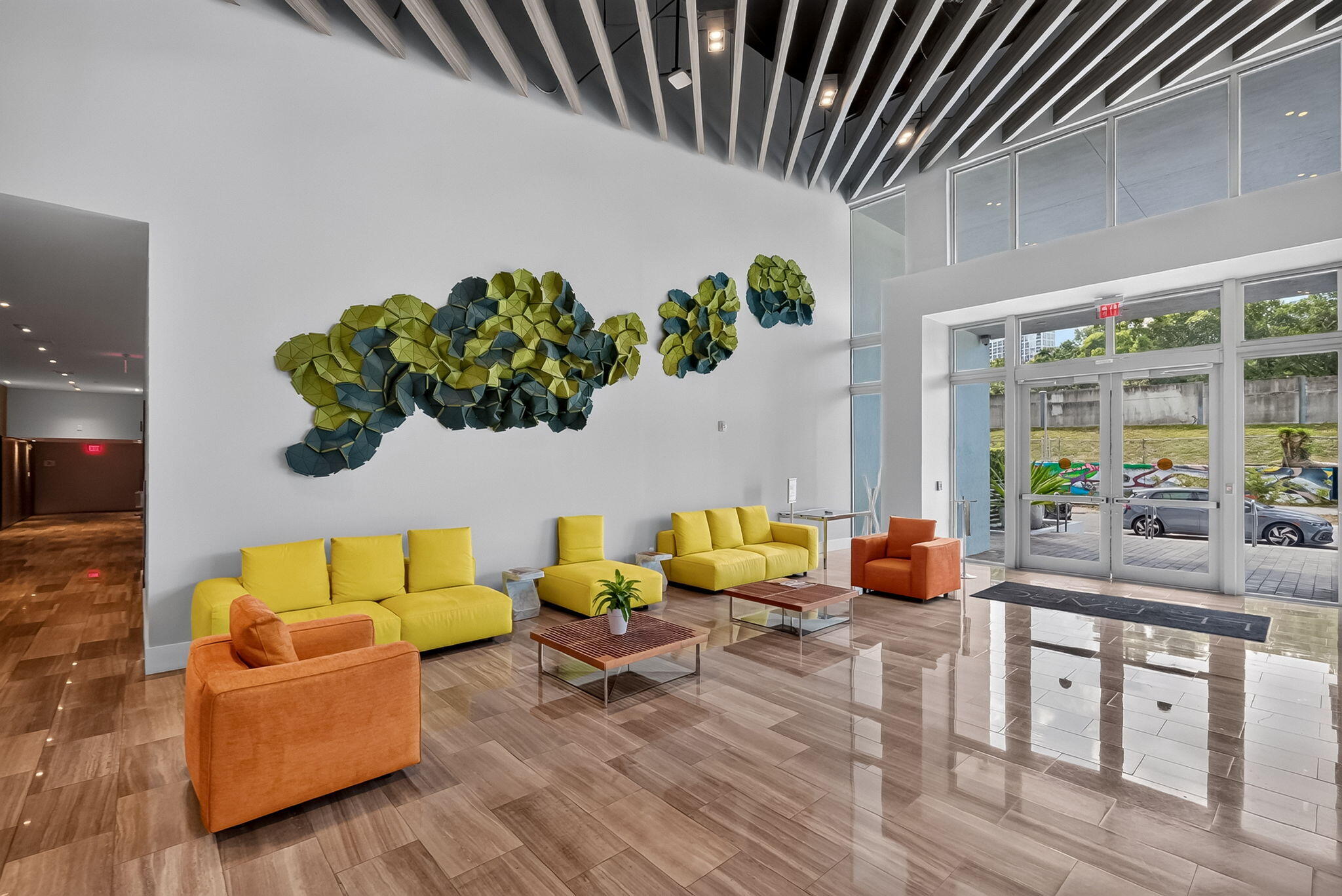 1600 SW 1ST #413, Miami FL 33129
