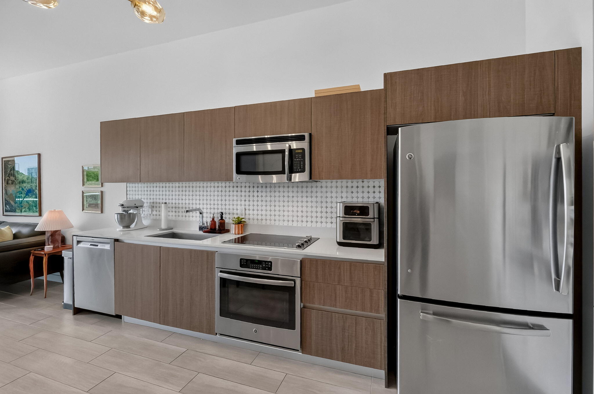 1600 SW 1ST #413, Miami FL 33129