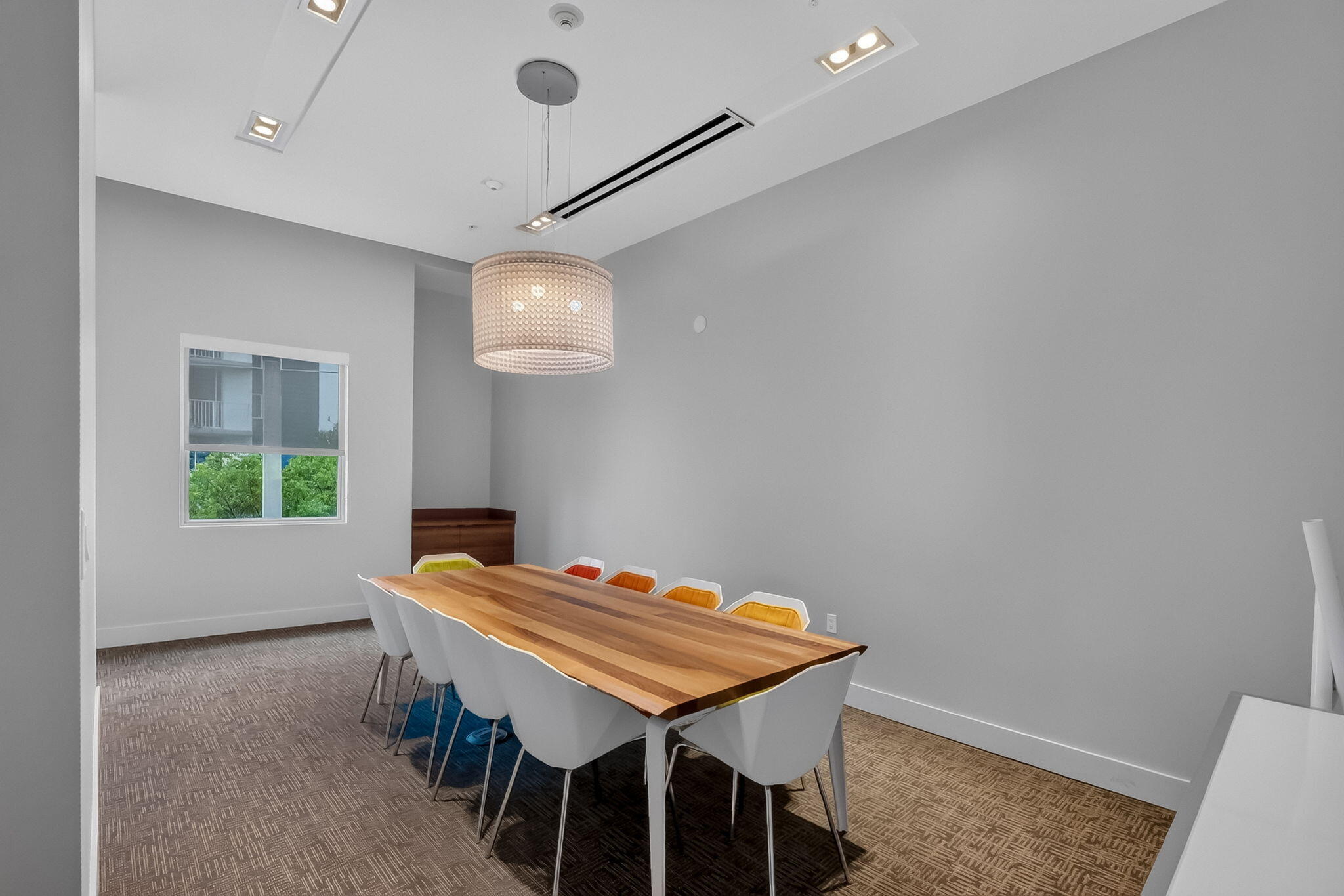 1600 SW 1ST #413, Miami FL 33129
