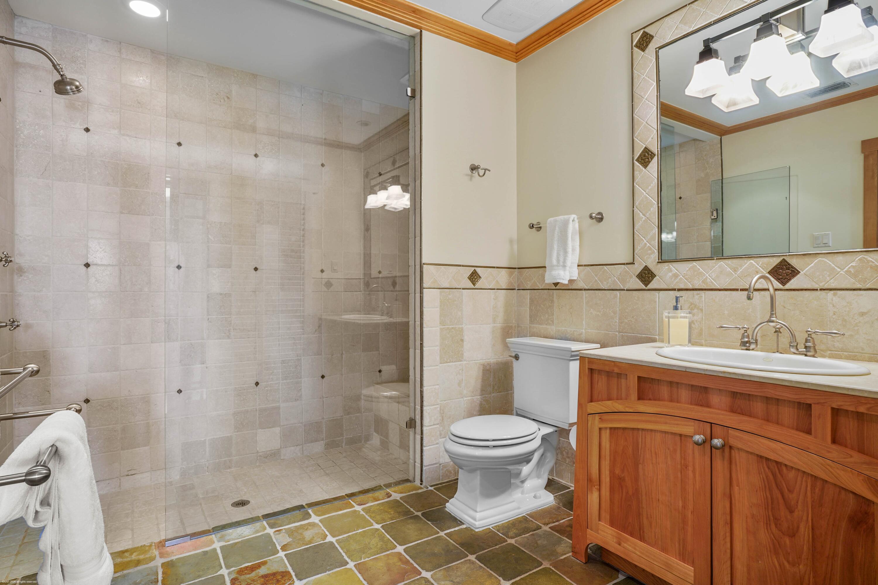 90 Lighthouse, Jupiter Inlet Colony FL 33469