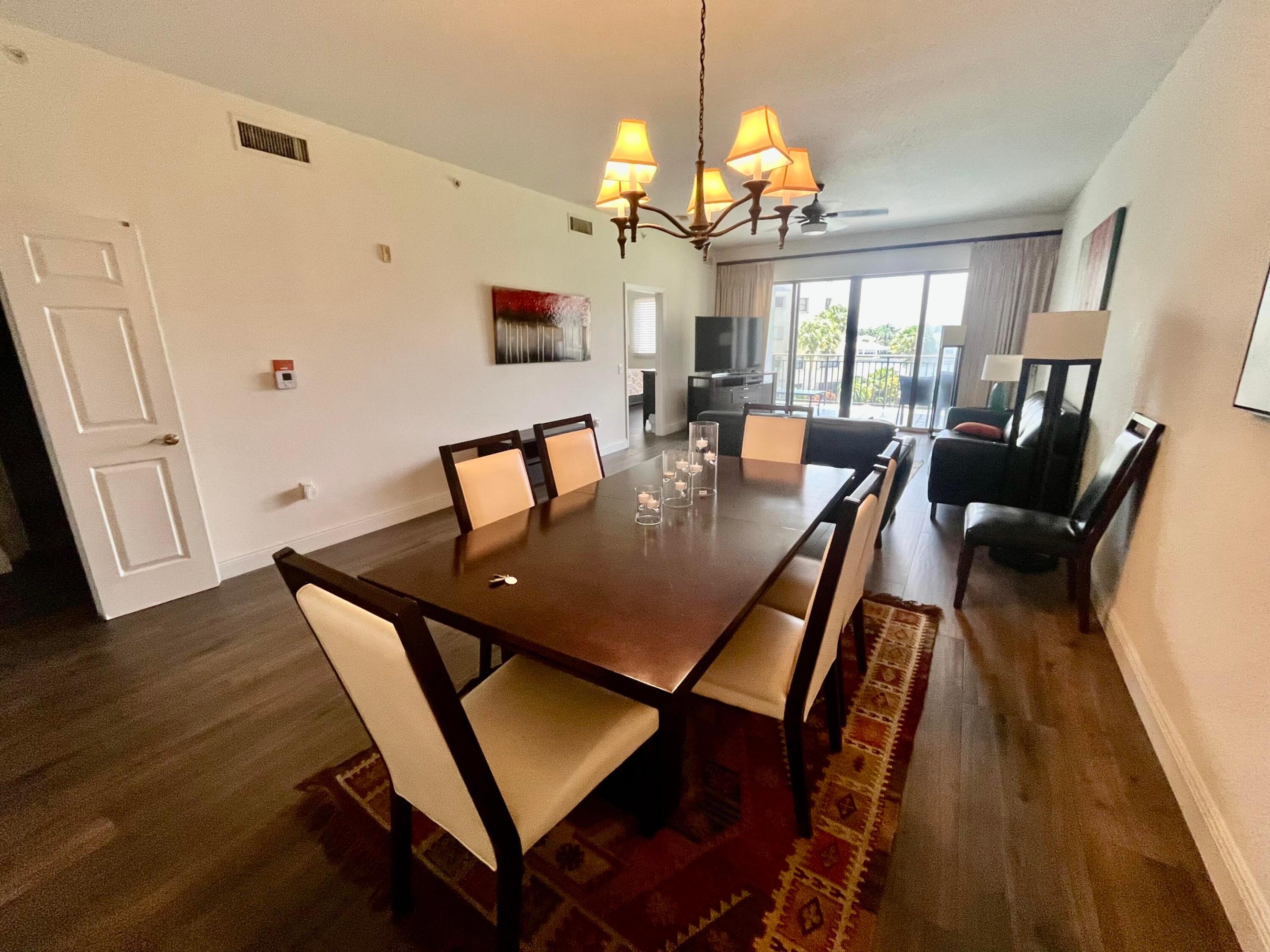 370 GOLFVIEW #302, North Palm Beach FL 33408