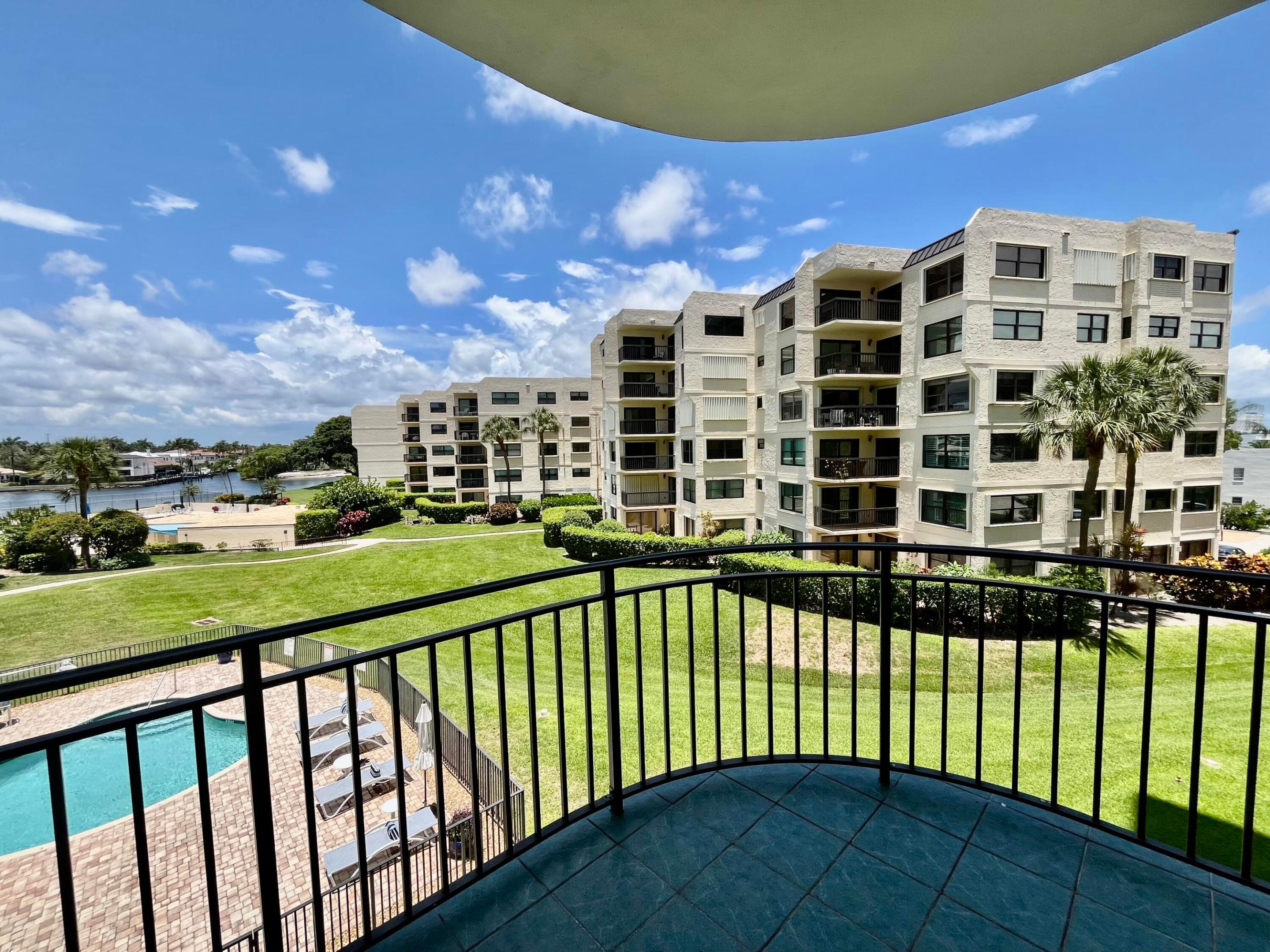 370 GOLFVIEW #302, North Palm Beach FL 33408