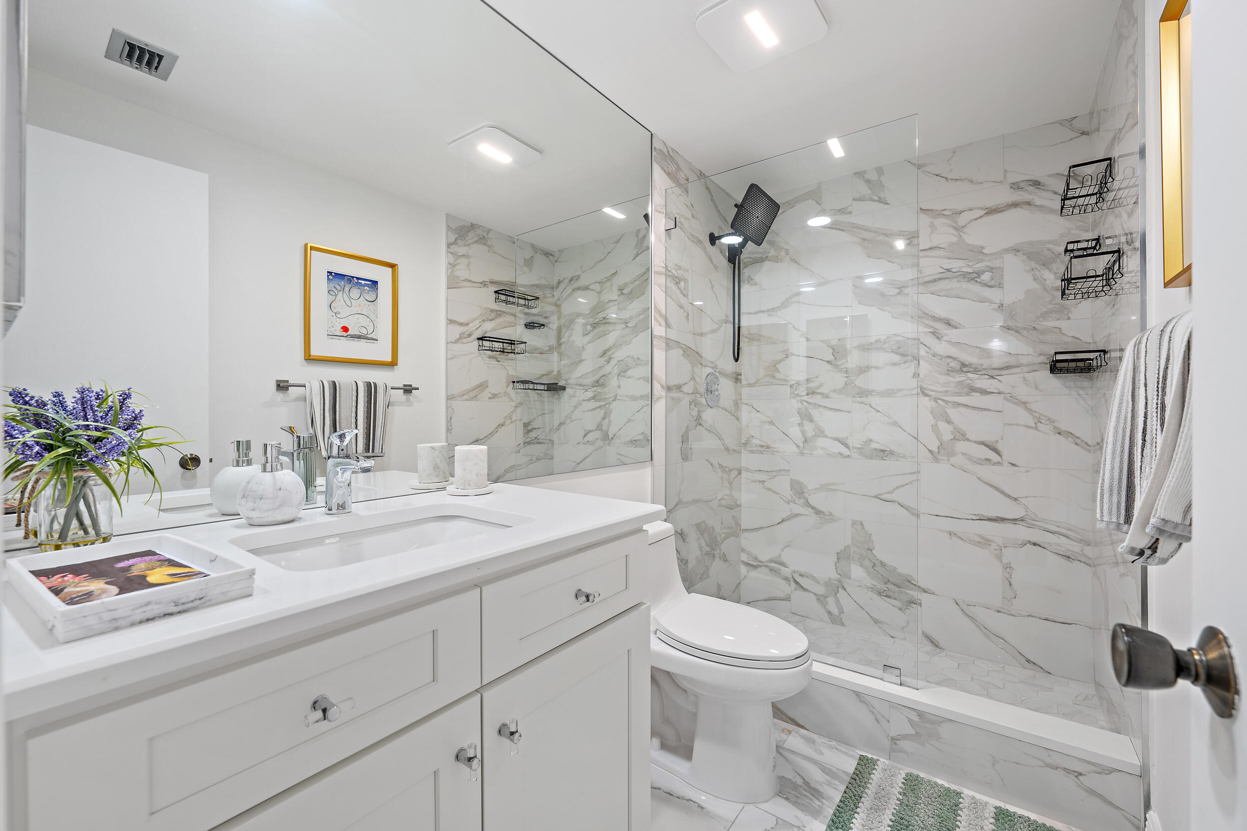 200 Waterway #208, Tequesta FL 33469