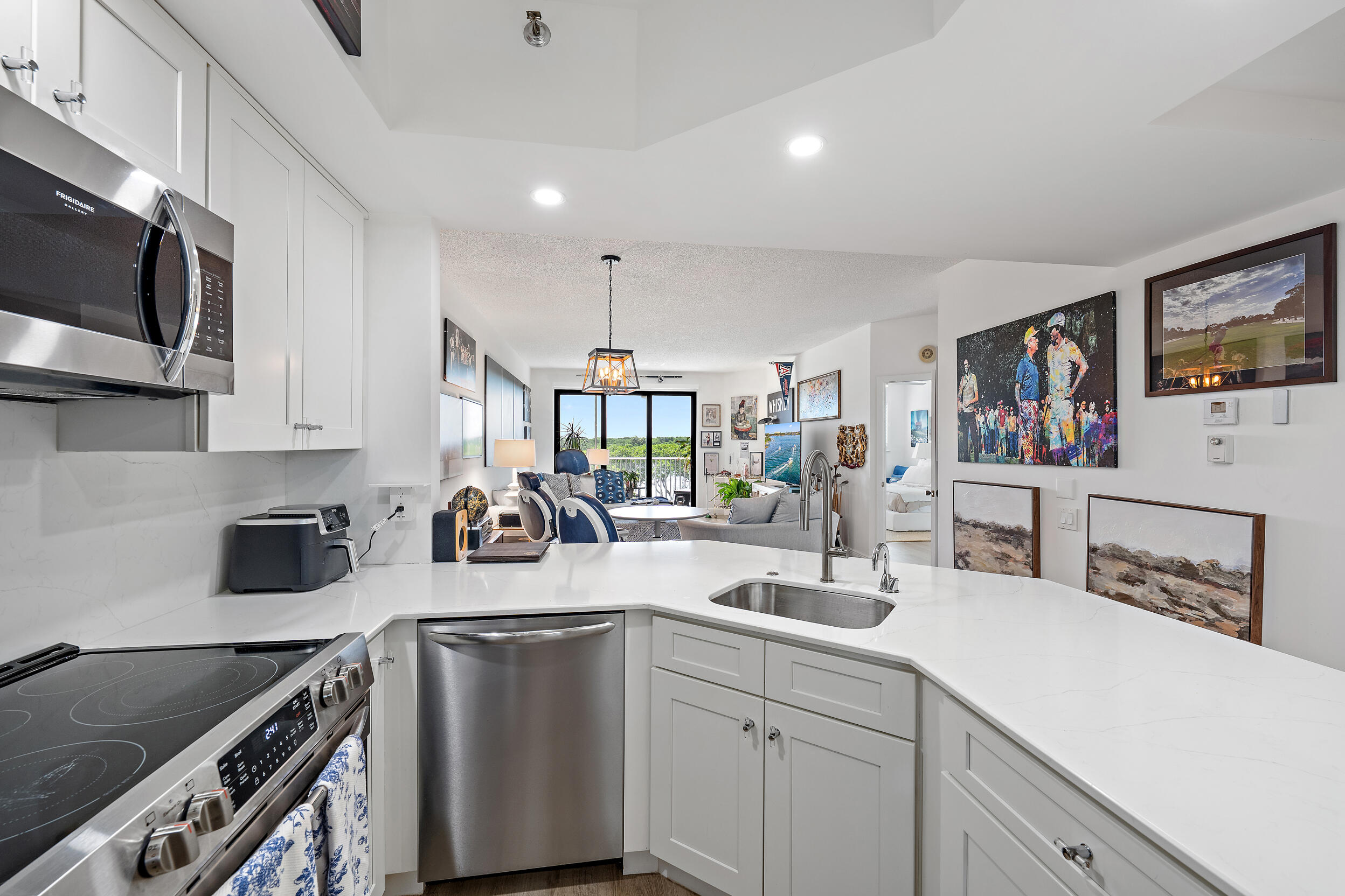 200 Waterway #208, Tequesta FL 33469