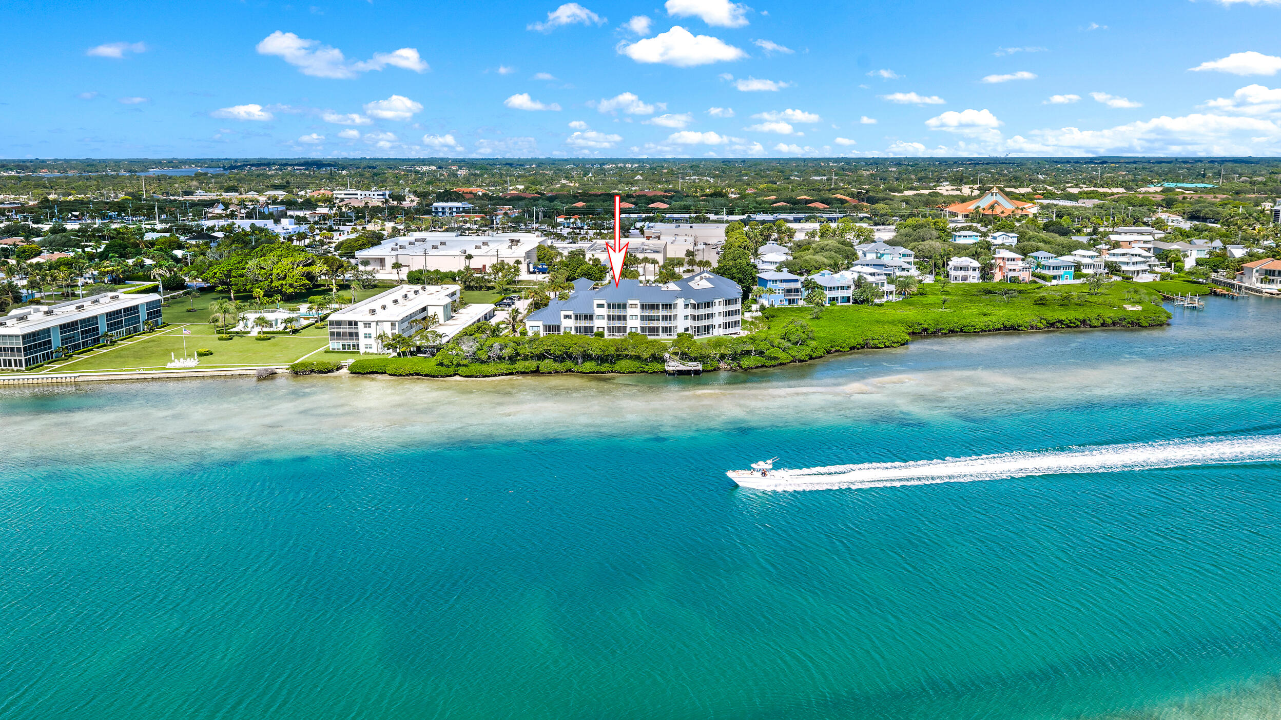 200 Waterway #208, Tequesta FL 33469