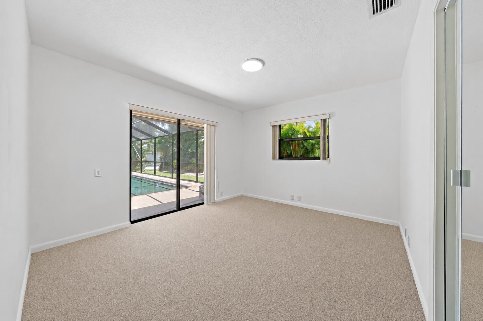 180 Bayberry, Jupiter FL 33458