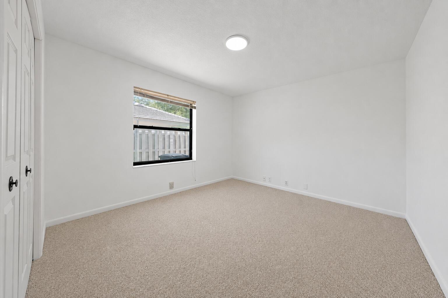 180 Bayberry, Jupiter FL 33458