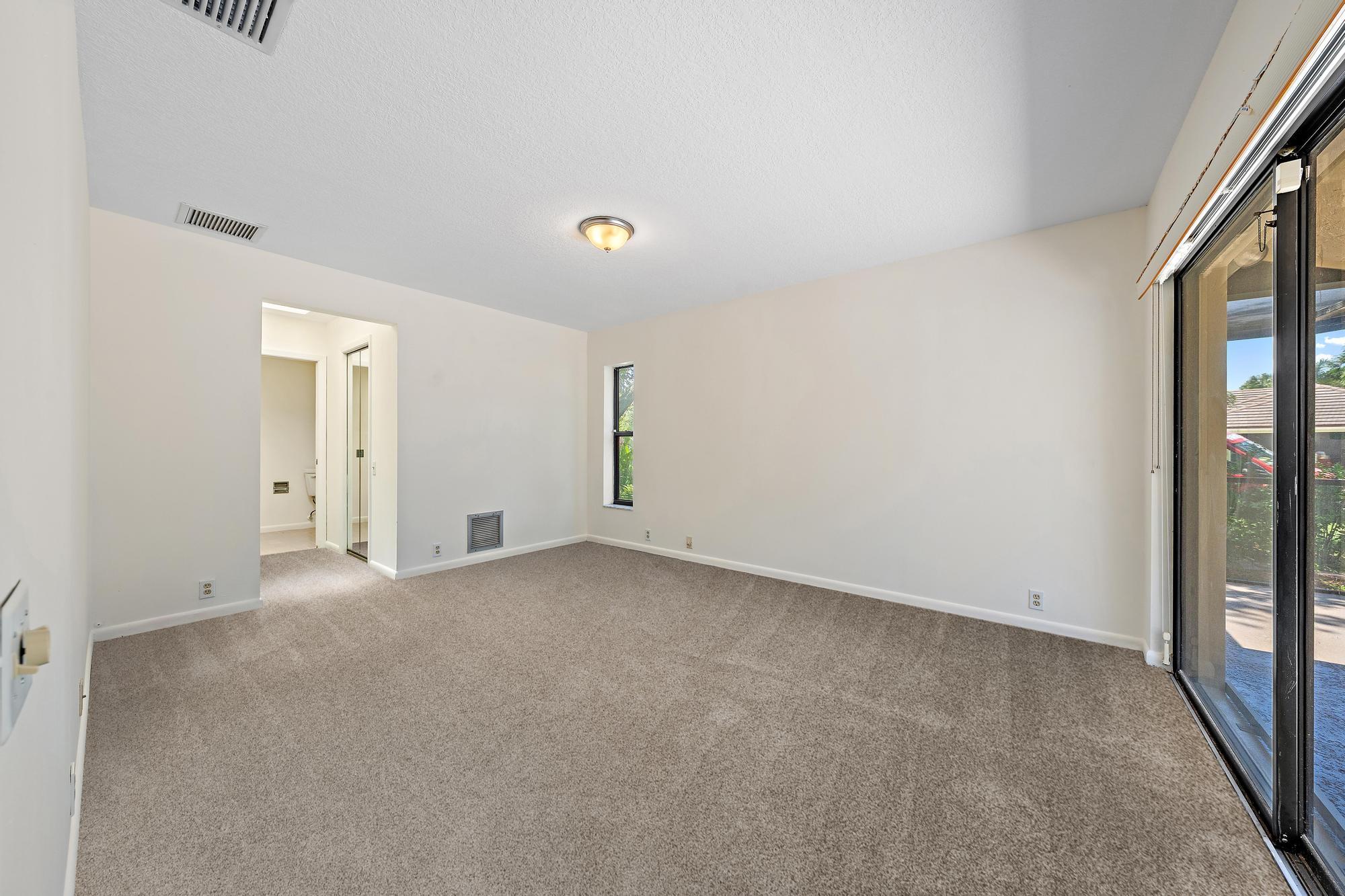 180 Bayberry, Jupiter FL 33458