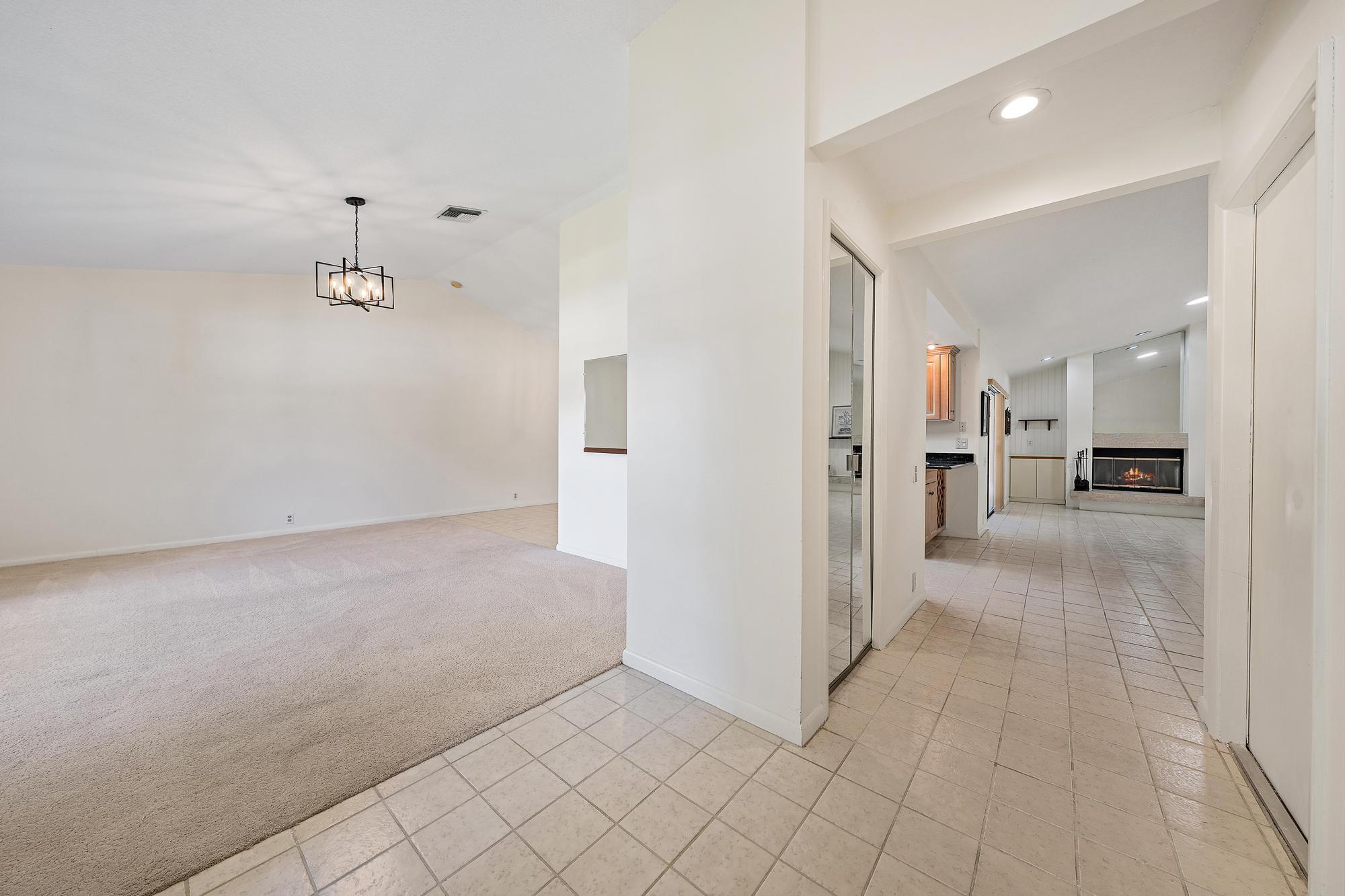 180 Bayberry, Jupiter FL 33458