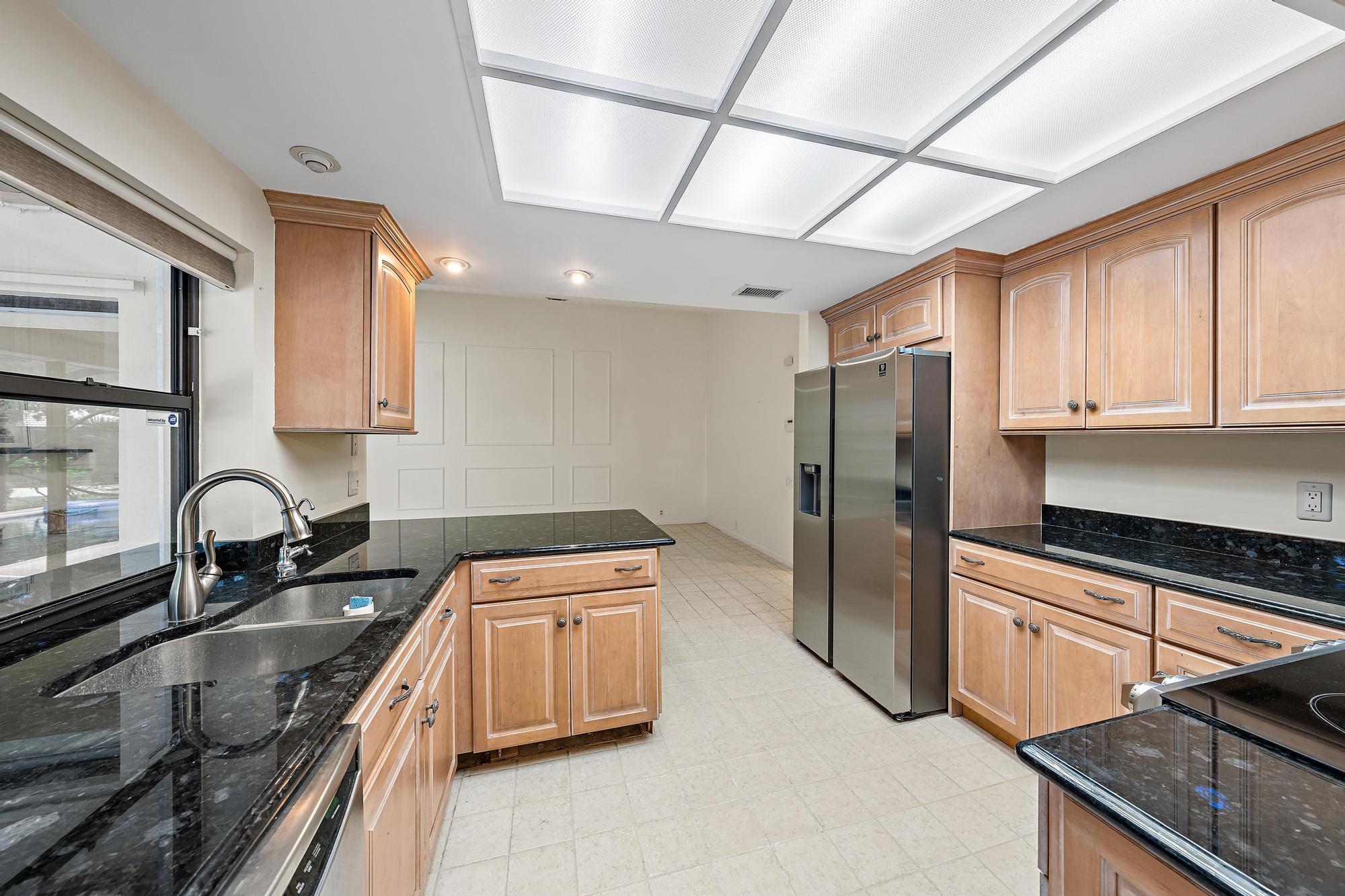 180 Bayberry, Jupiter FL 33458