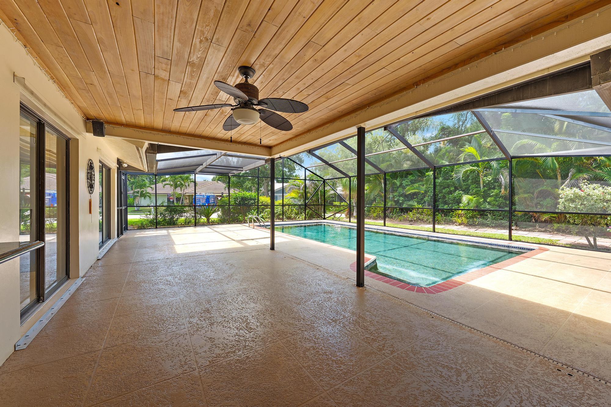 180 Bayberry, Jupiter FL 33458