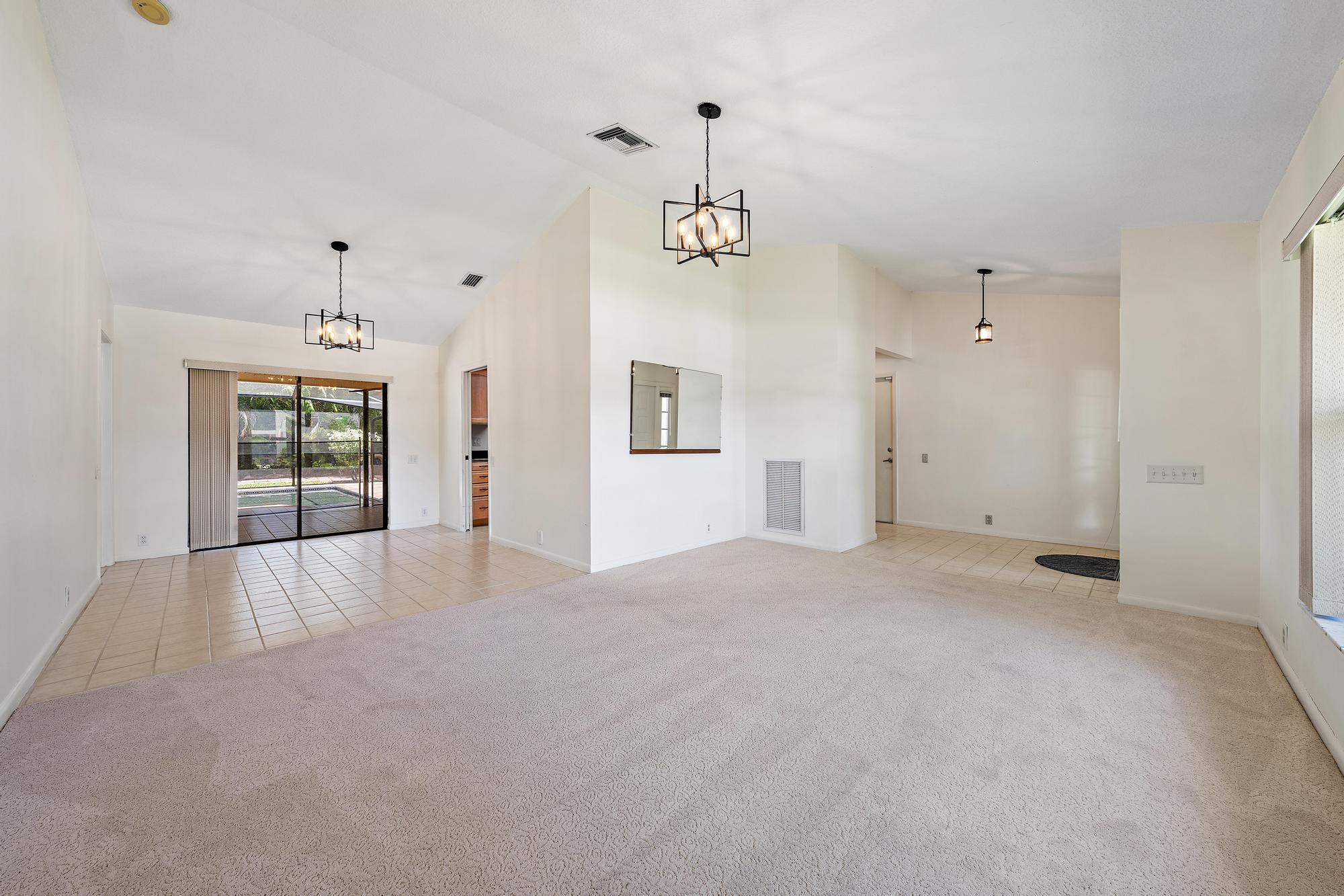 180 Bayberry, Jupiter FL 33458