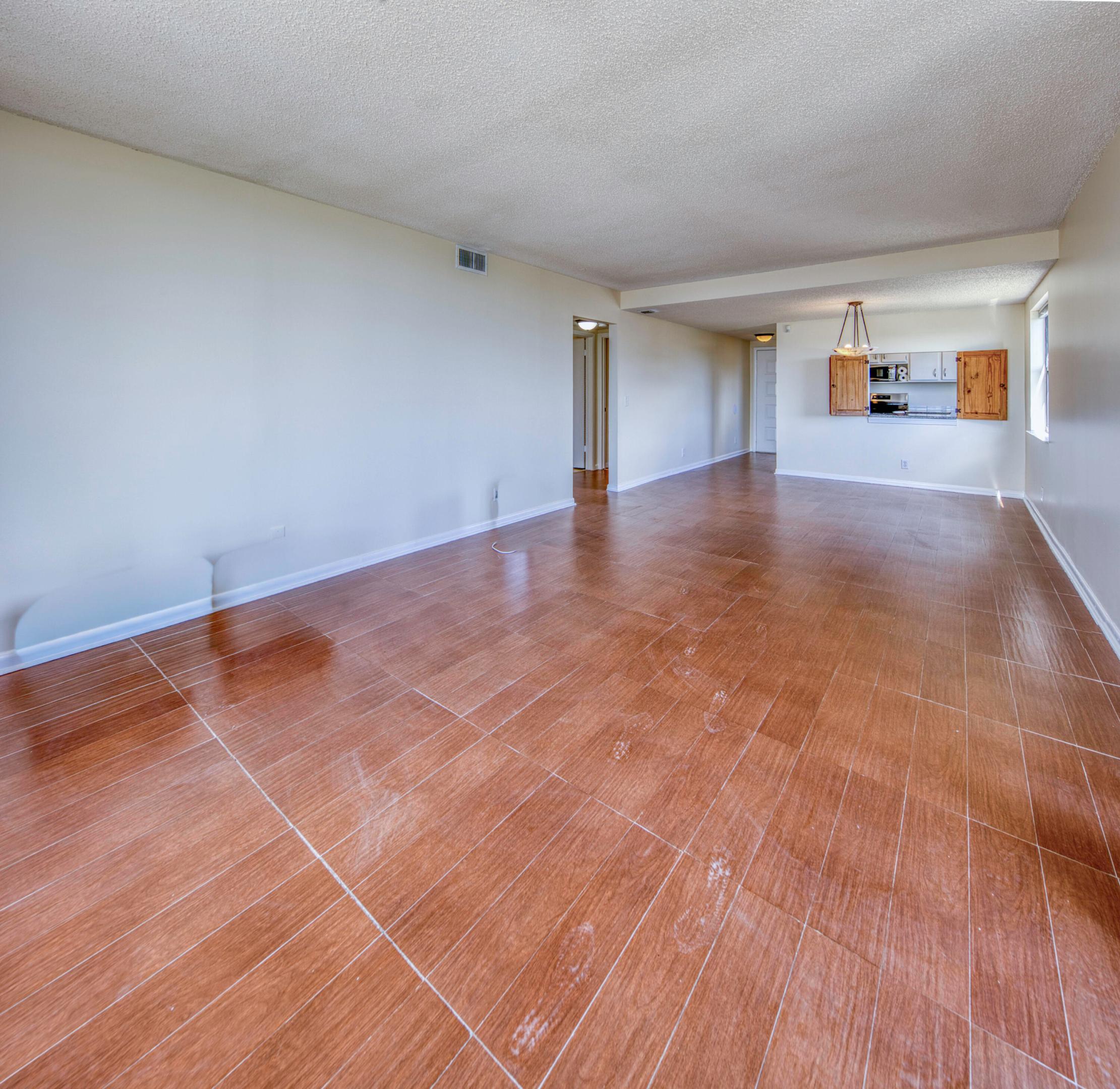 890 N FEDERAL #412, Lantana FL 33462