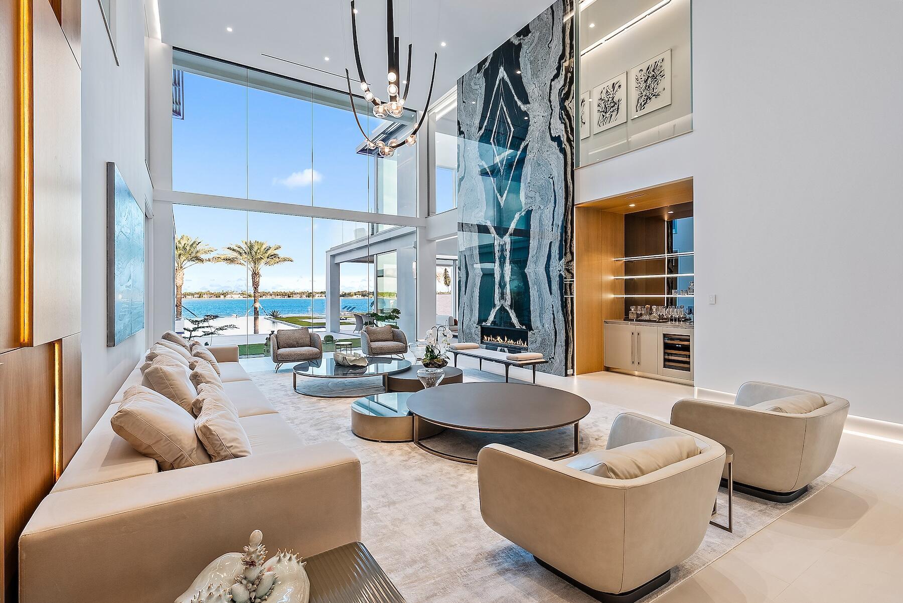 3030 WASHINGTON, West Palm Beach FL 33405