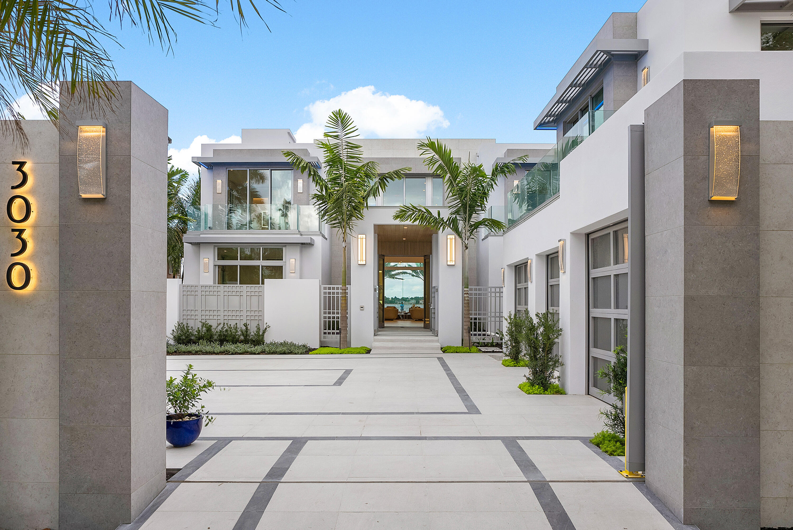 3030 WASHINGTON, West Palm Beach FL 33405